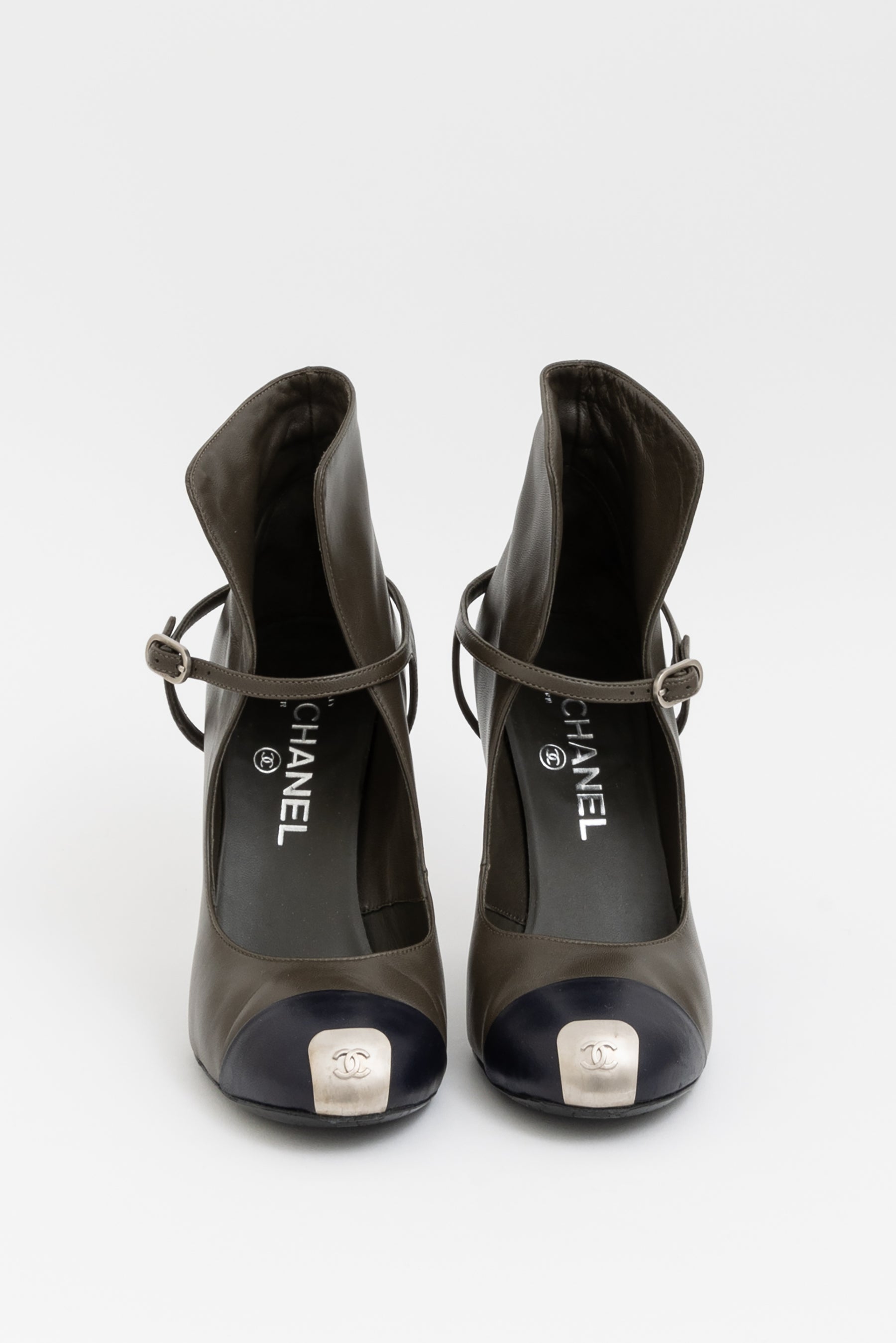 Leather Mary Jane Pumps