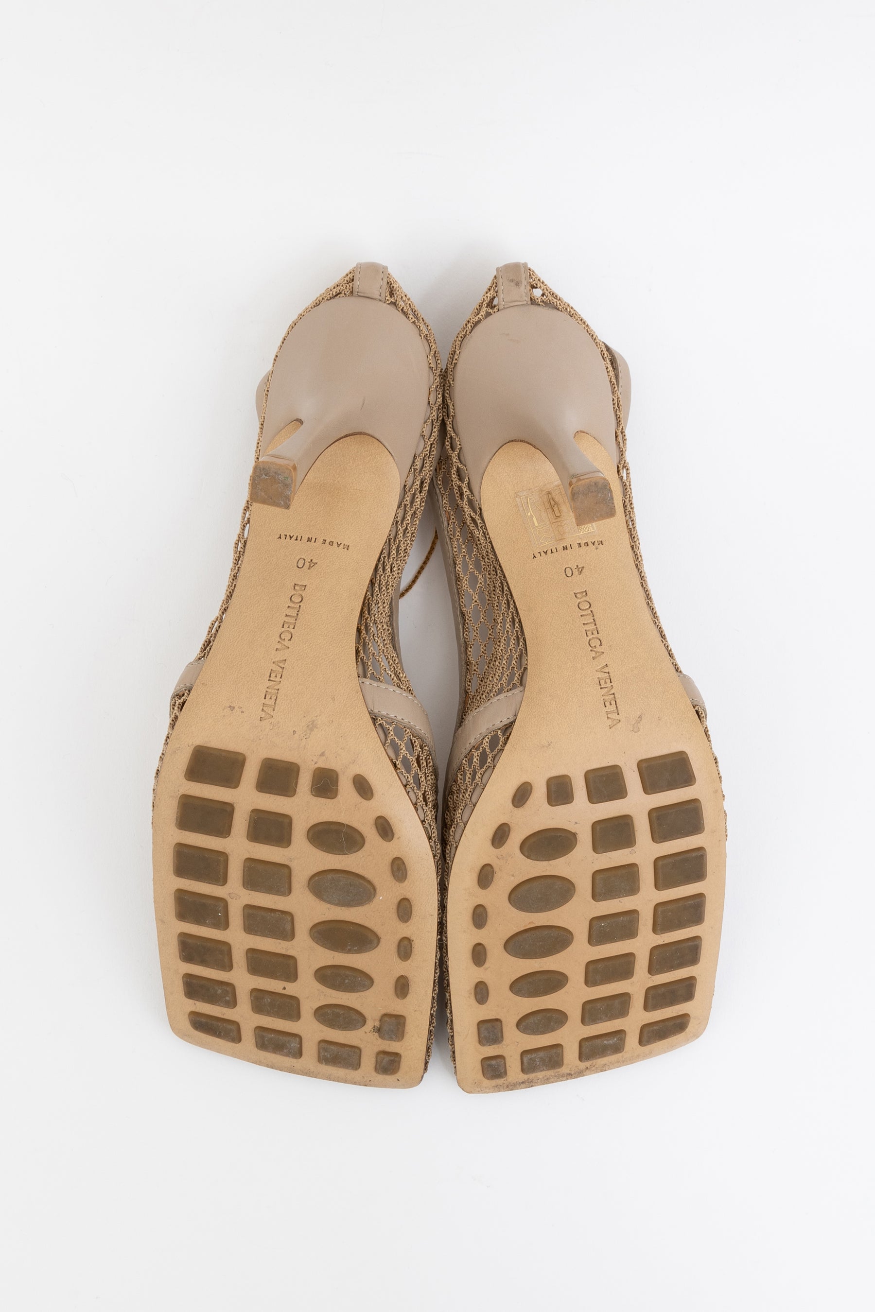 Beige Stretch Pump