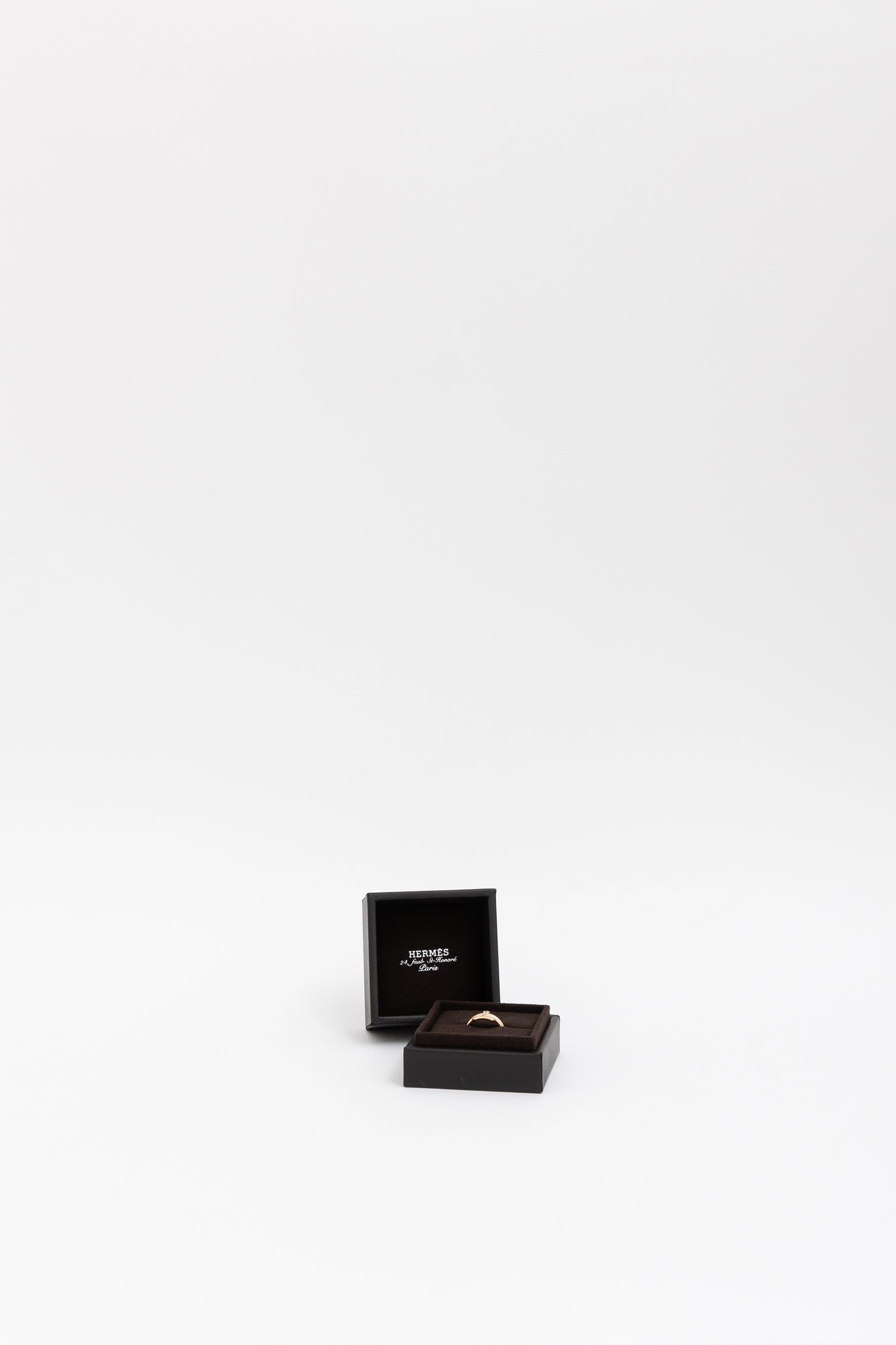 Diamond Link D’Hermes Ring