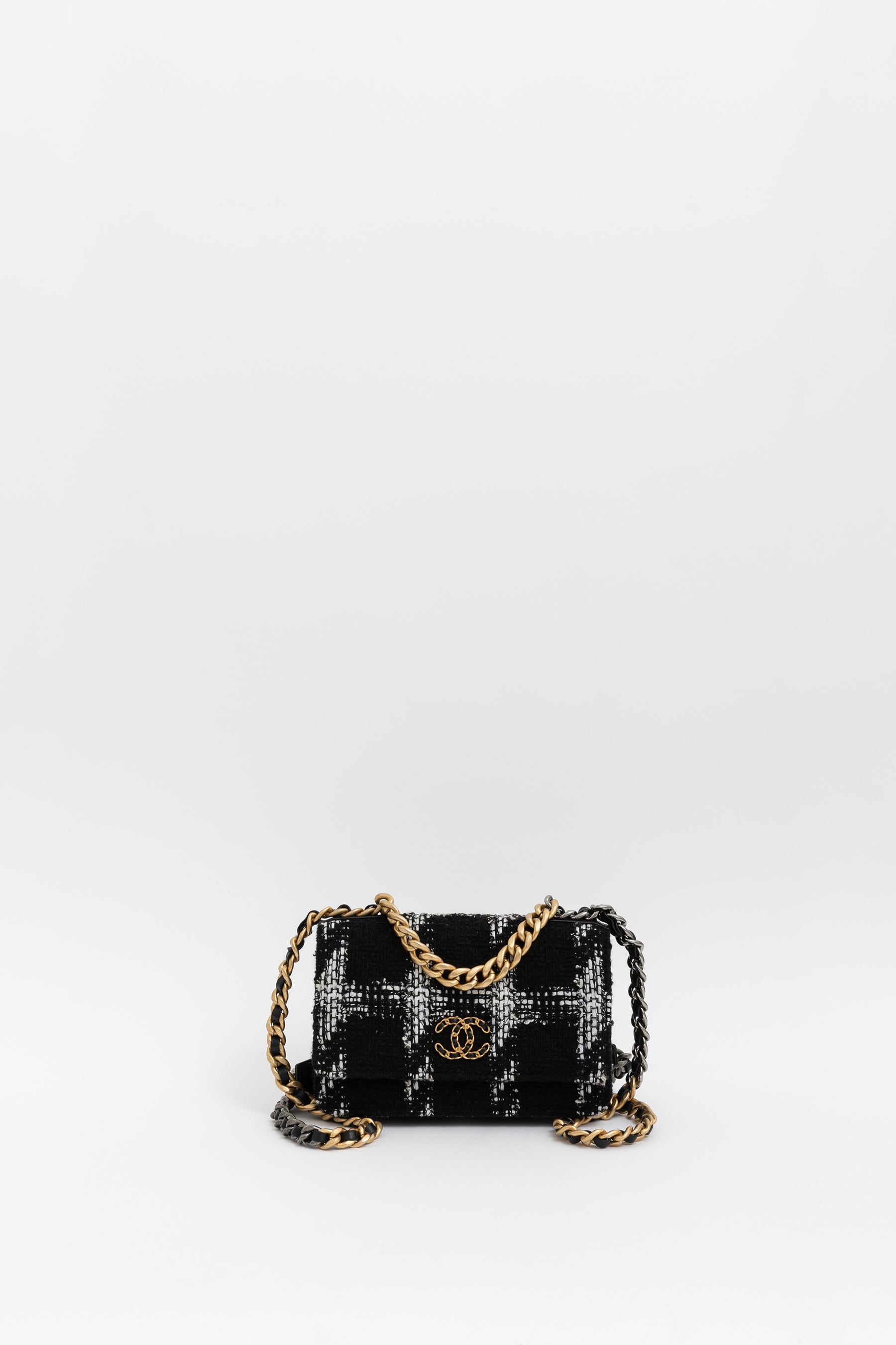 19 Black and White Tweed Wallet on Chain