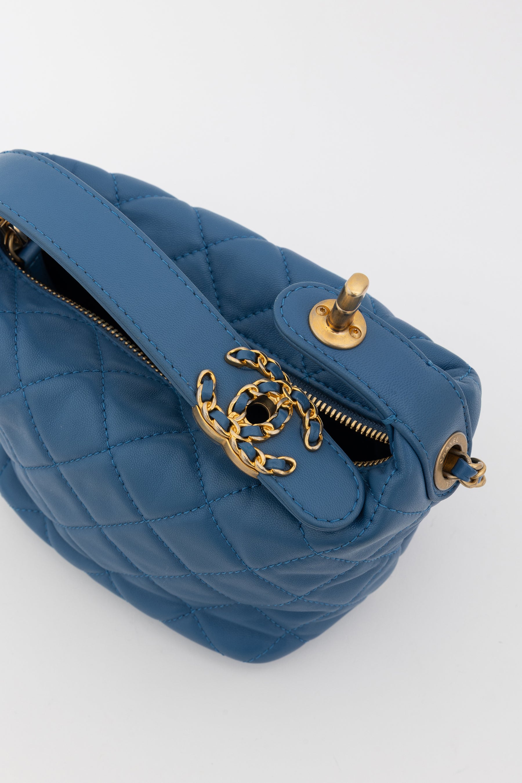 Quilted Small Perfect Meeting Hobo Bag