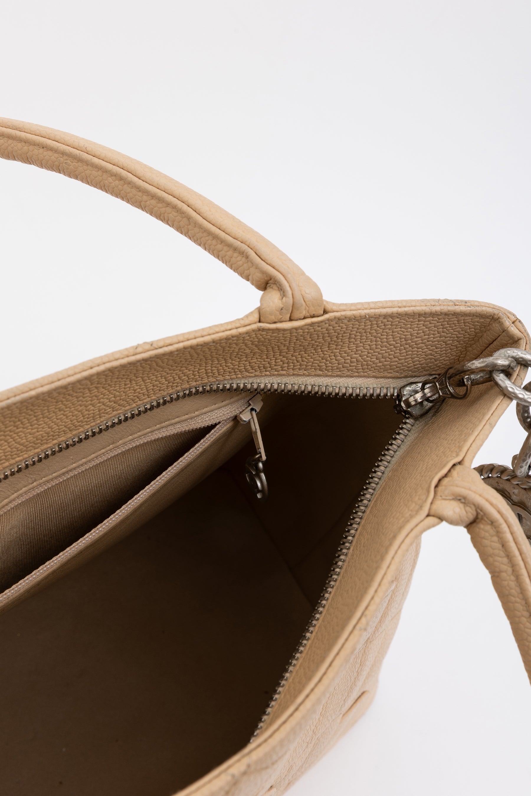 Medallion Shopping Tote