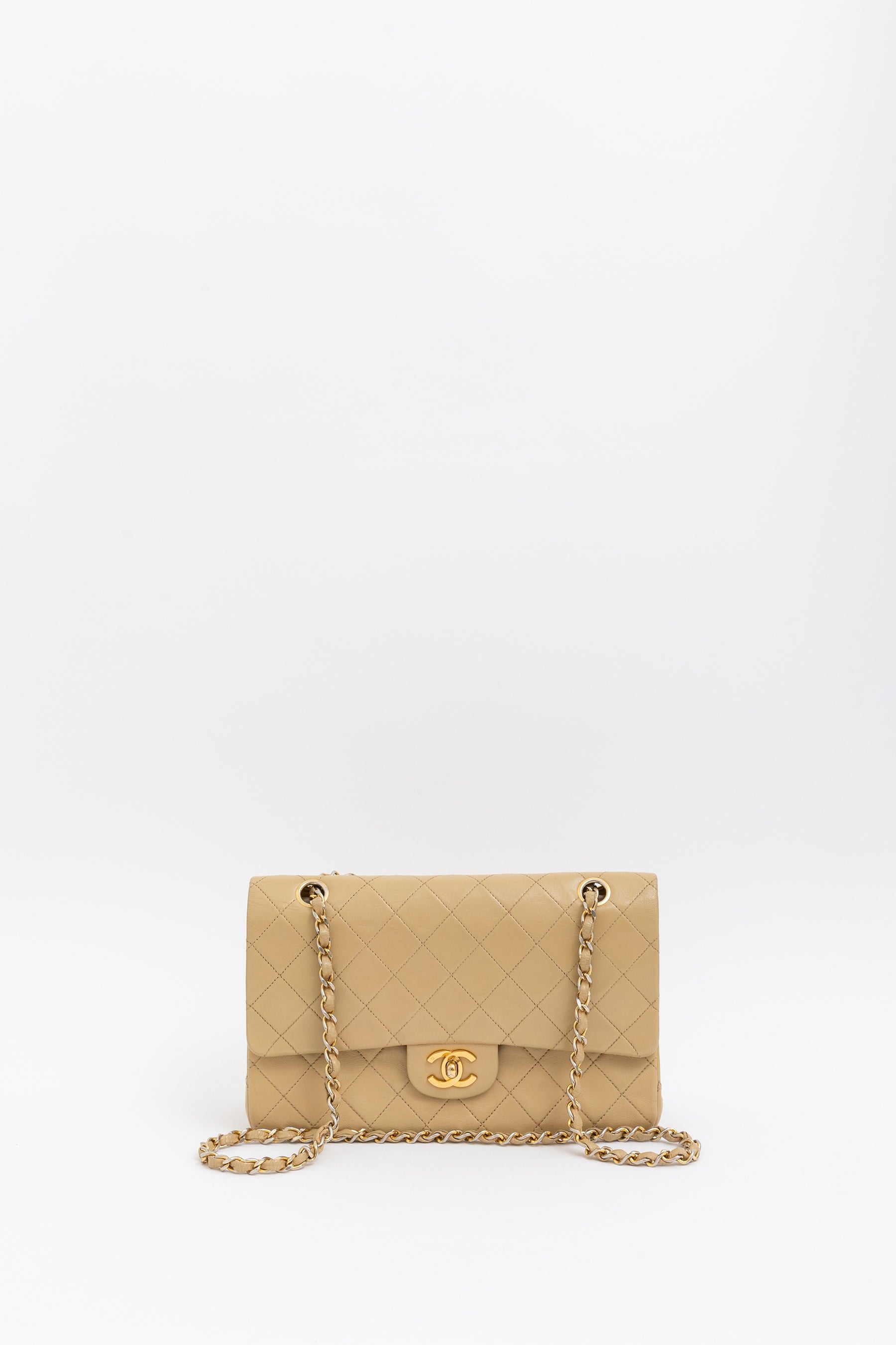 Medium Classic Double Flap Bag