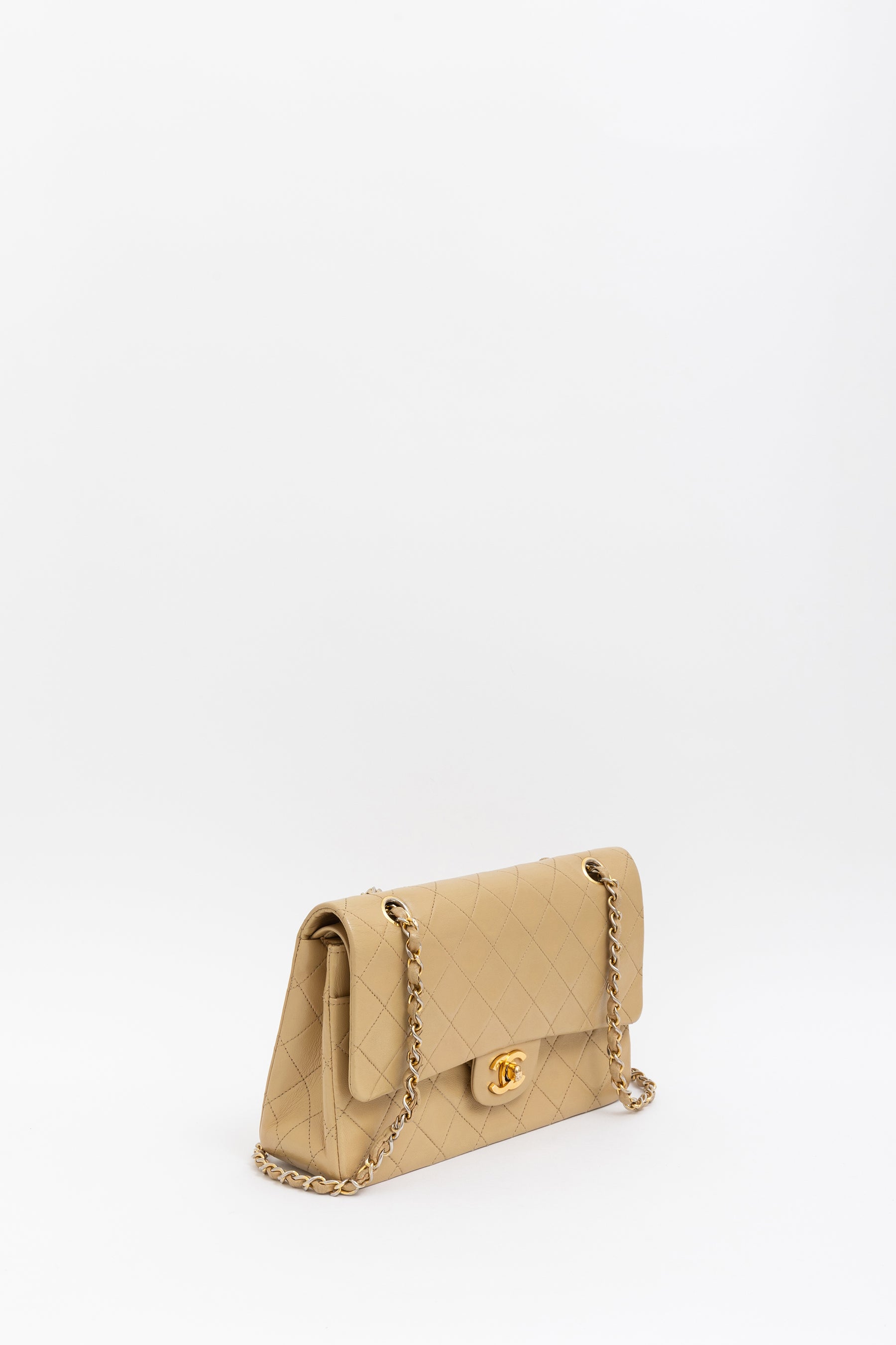 Medium Classic Double Flap Bag