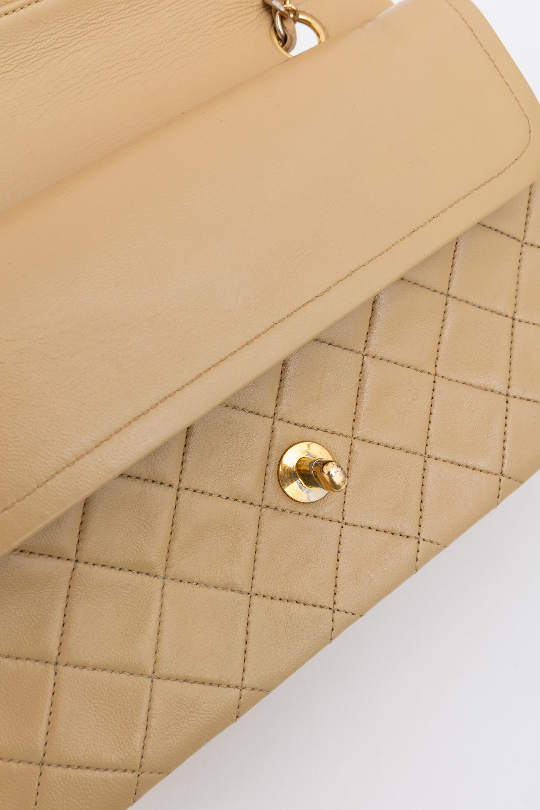Medium Classic Double Flap Bag
