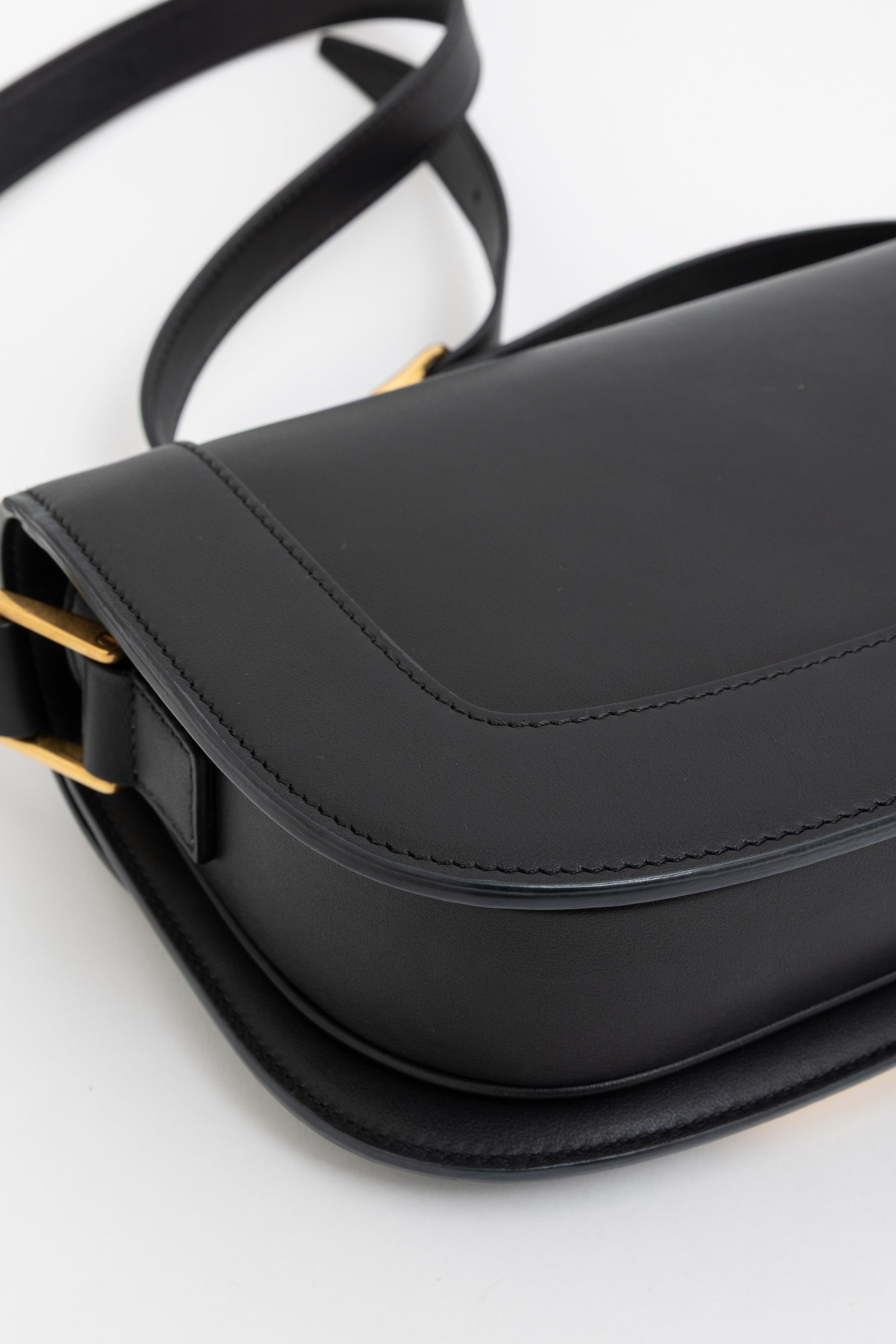 Supervee Leather Shoulder Bag