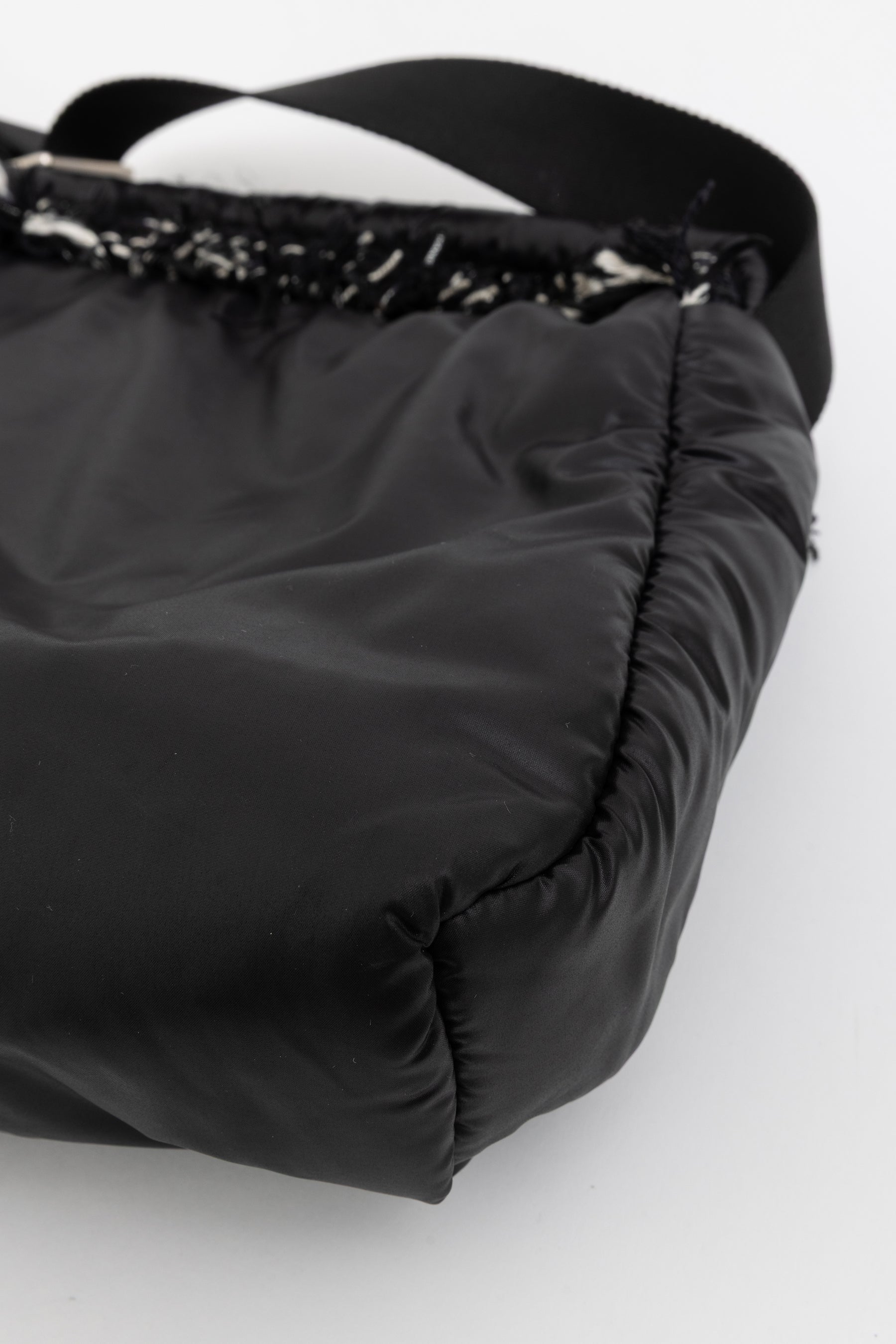 Doudoune Cross-Body Bag