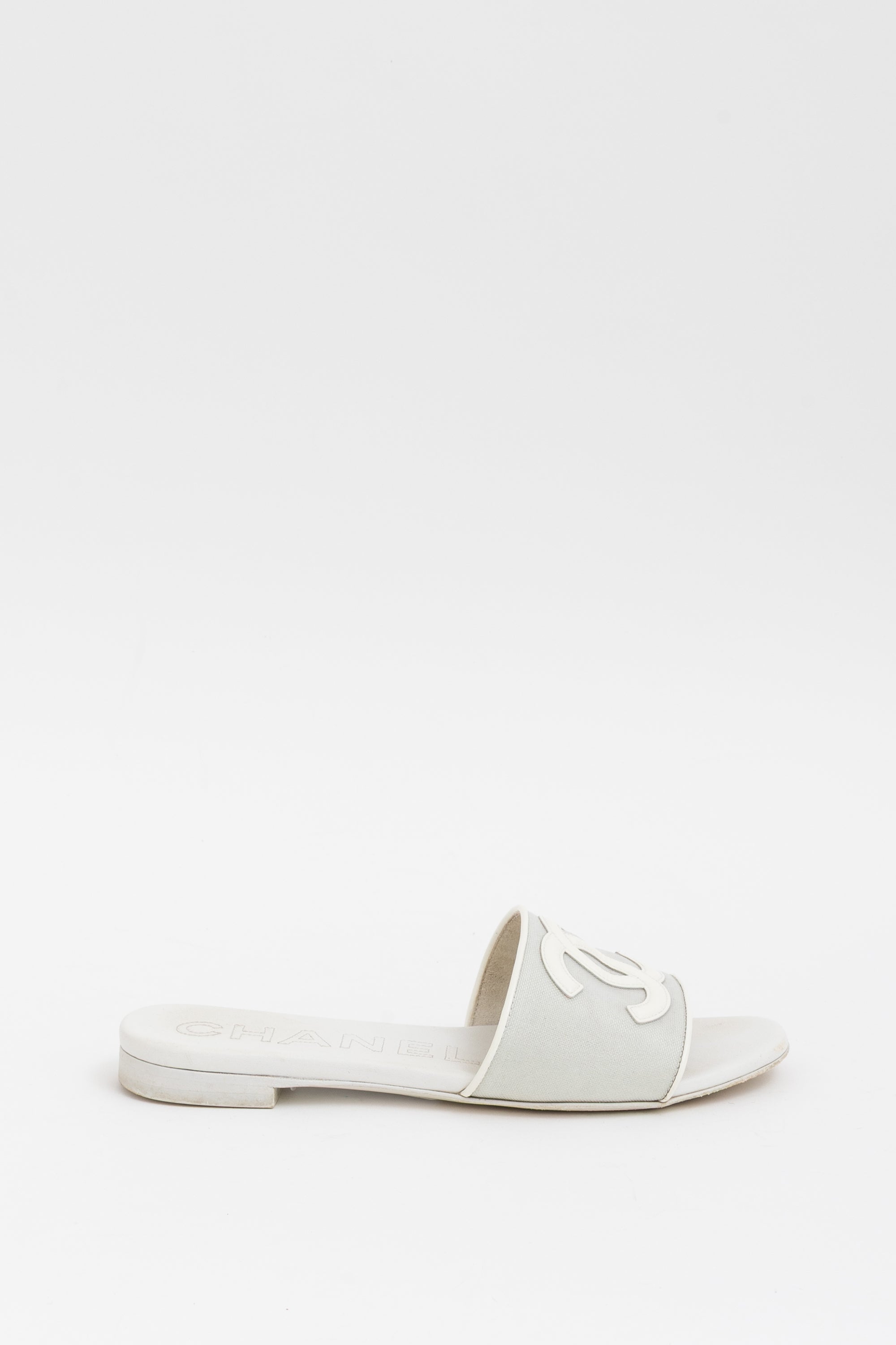 Chanel White Mesh Interlocking CC Logo Slides