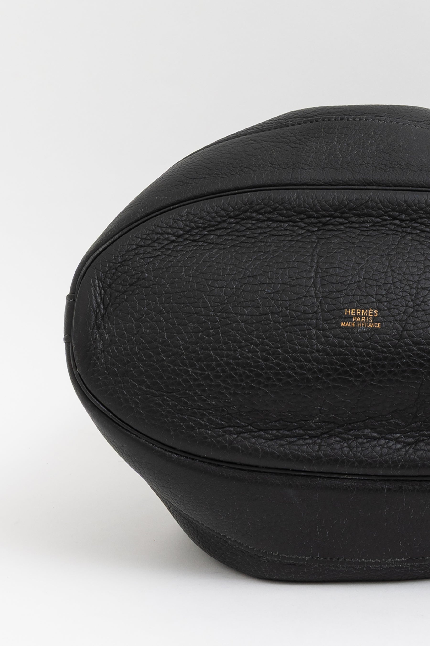 Market GM Bucket Bag