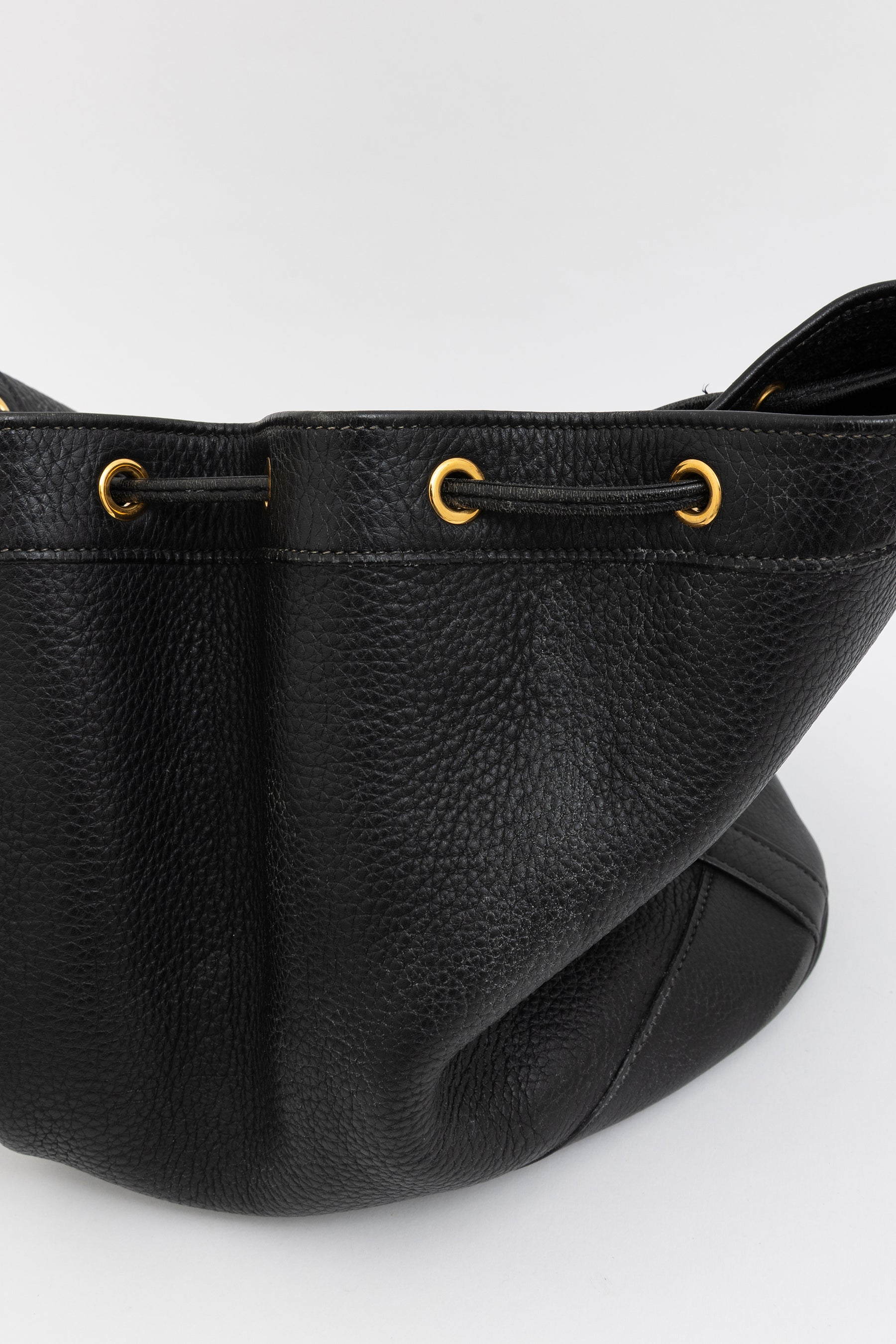 Market GM Bucket Bag