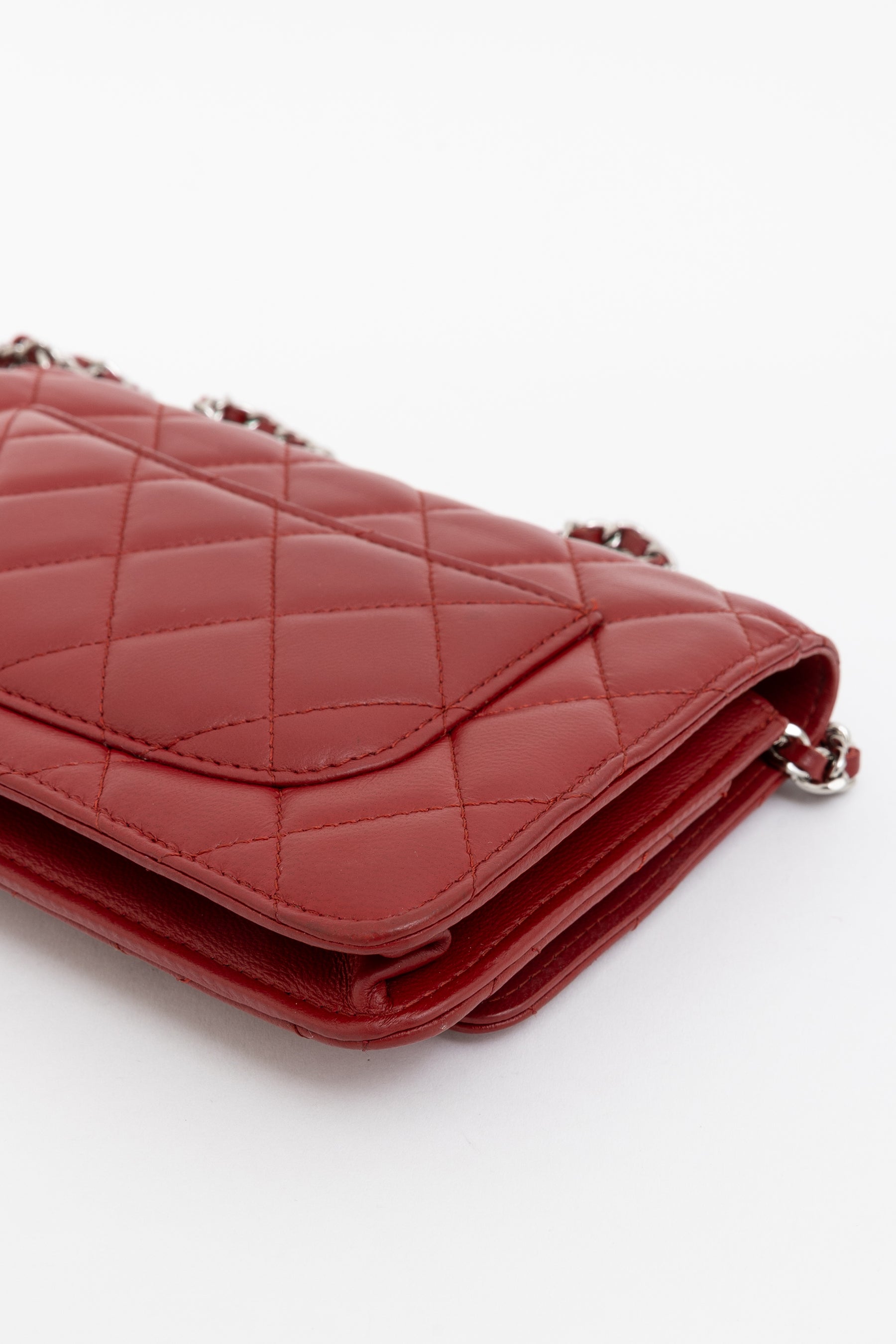 Quilted Lambskin Leather Classic Wallet on Chain