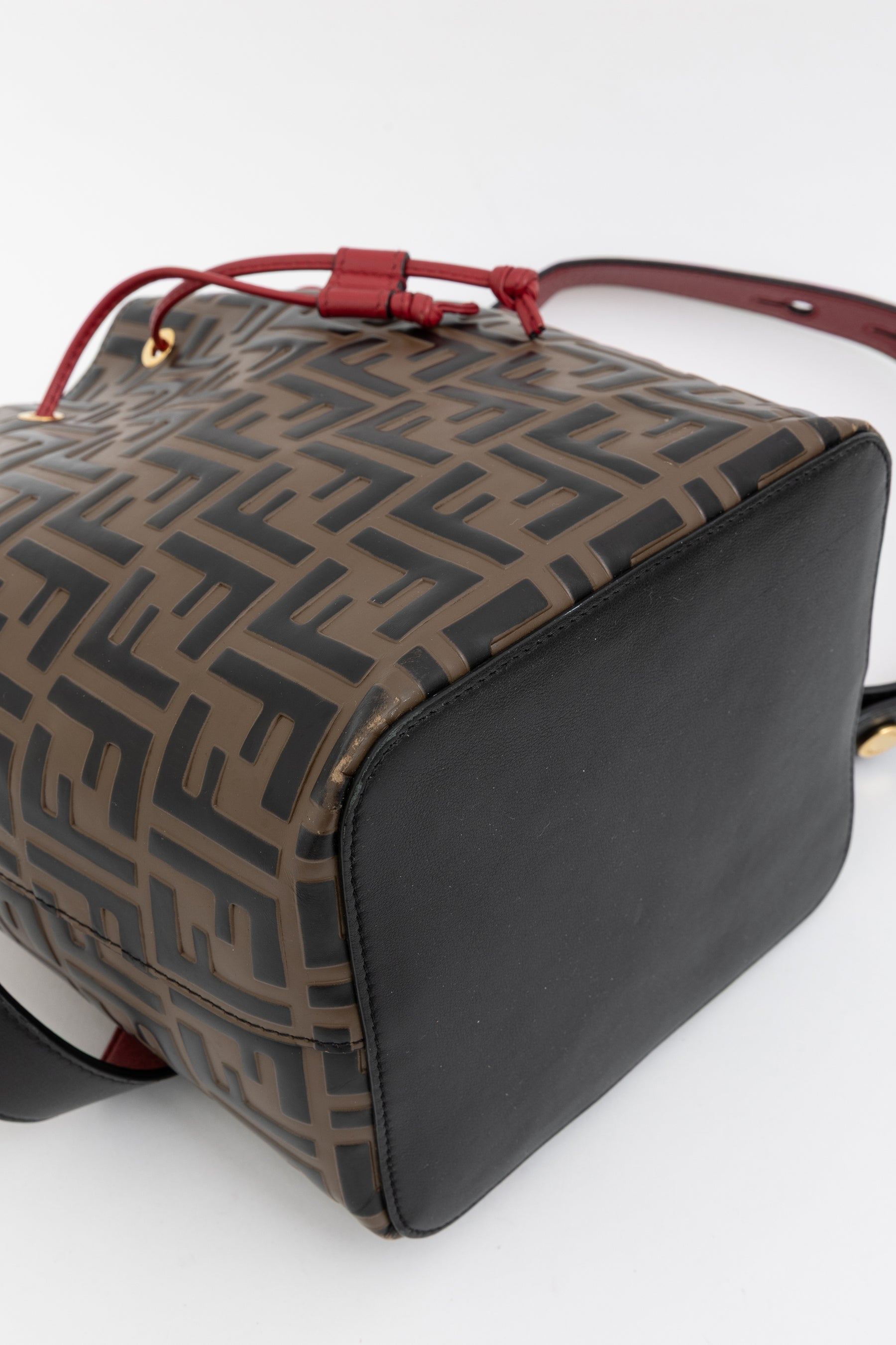 Mon Tresor Bucket Bag