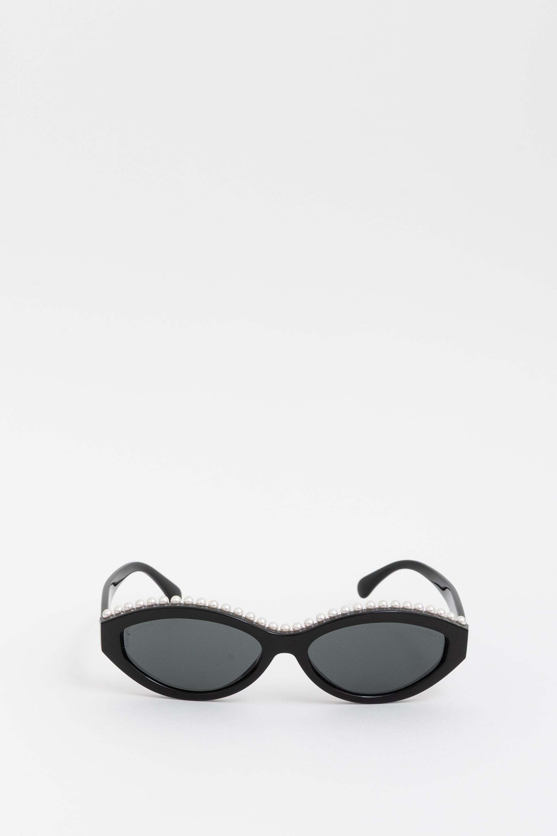 Pearl Oval Sunglasses