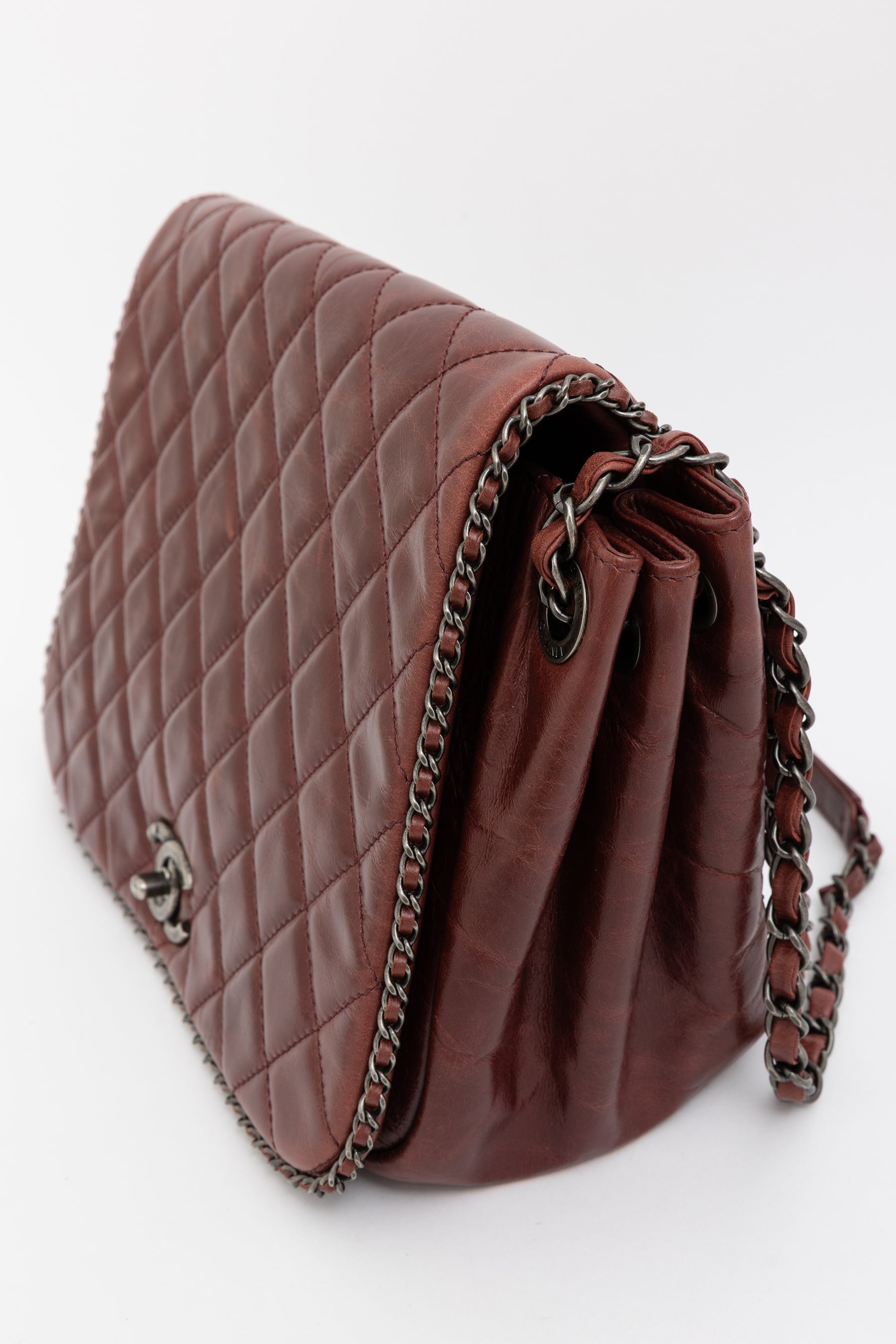 Enchained Accordion Flap Bag