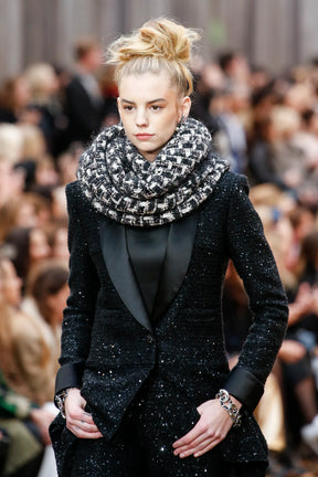 Single Breasted Blazer