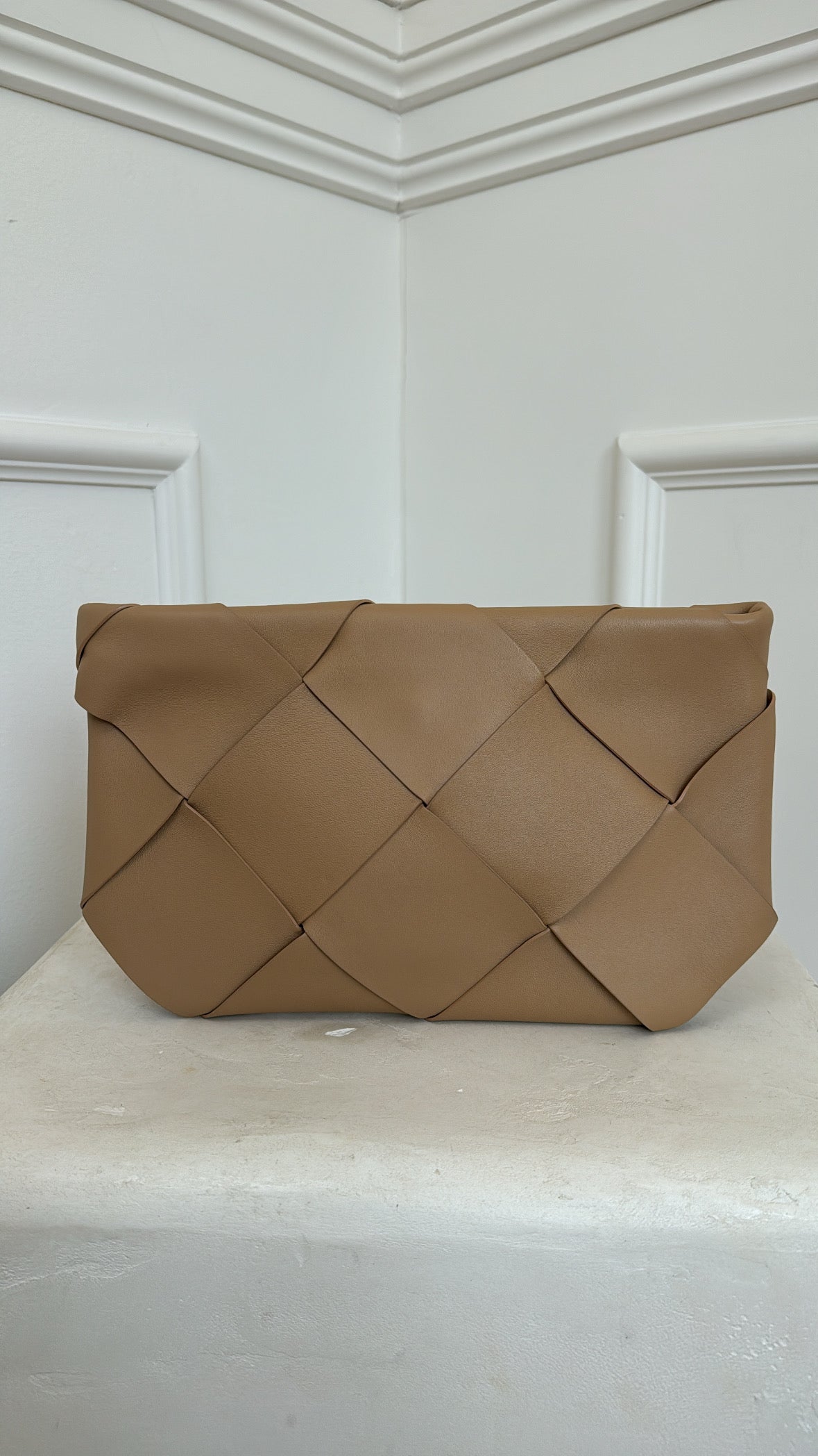 Bottega Veneta Leather Clutch Bag Beige