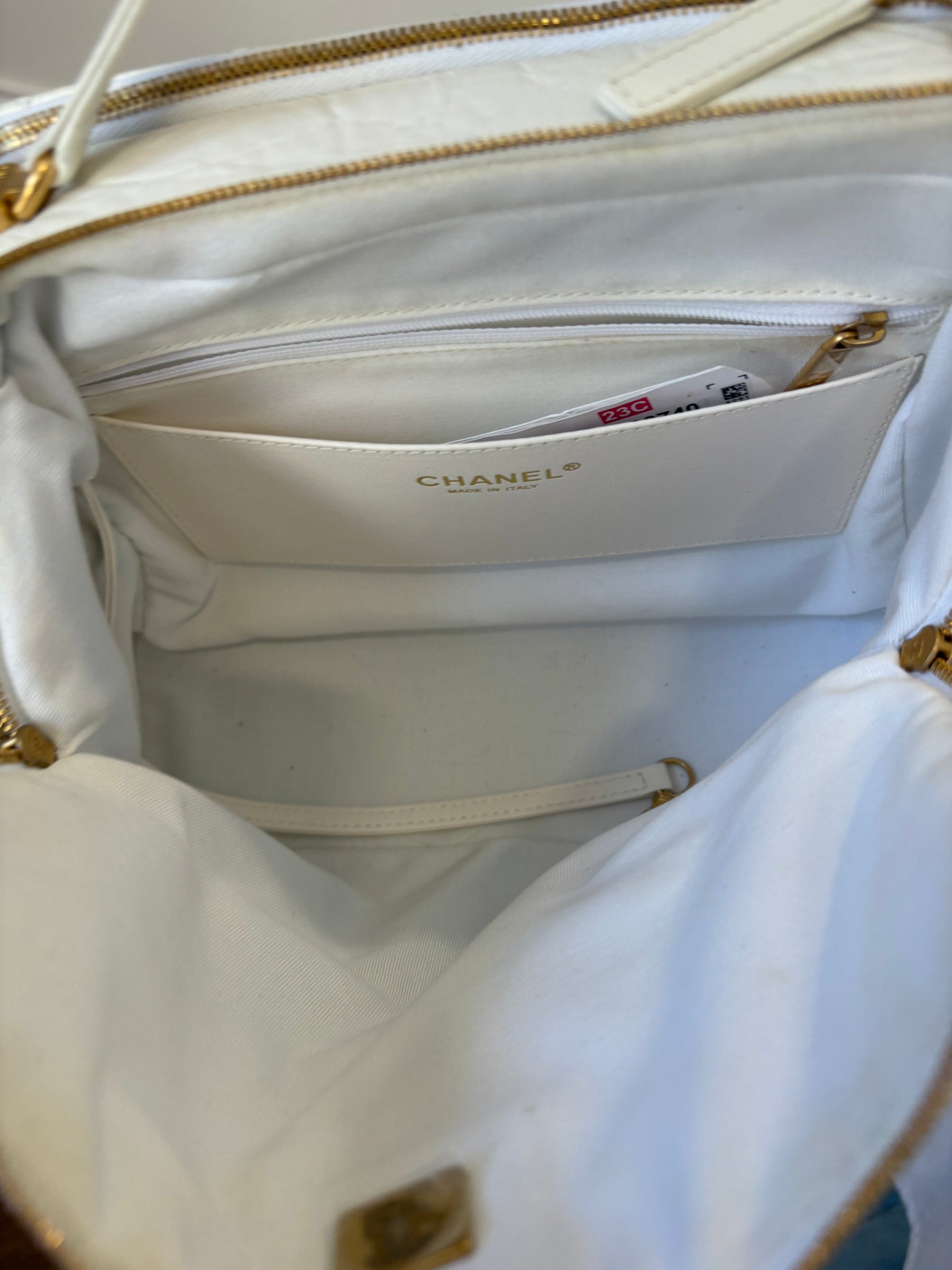 Chanel White Lambskin Leather Retro Spirit Bowling Bag