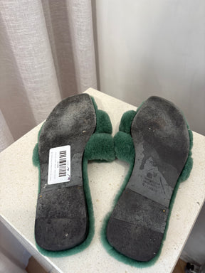 Hermès Vert Anglais Shearling Oran Sandals, 39