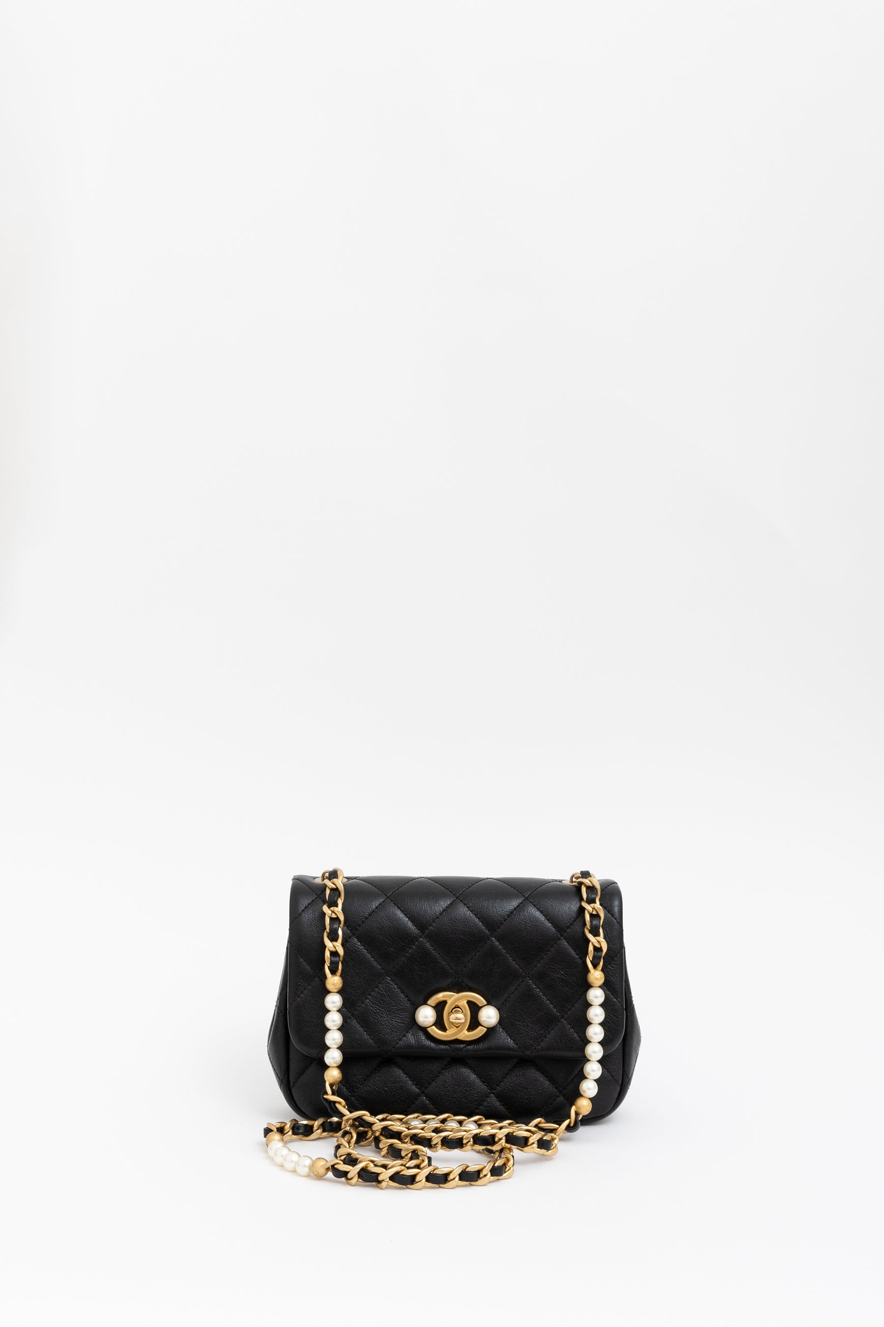 Pearl Detailed Flap Bag