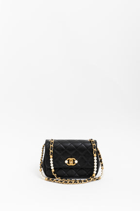 Pearl Detailed Flap Bag