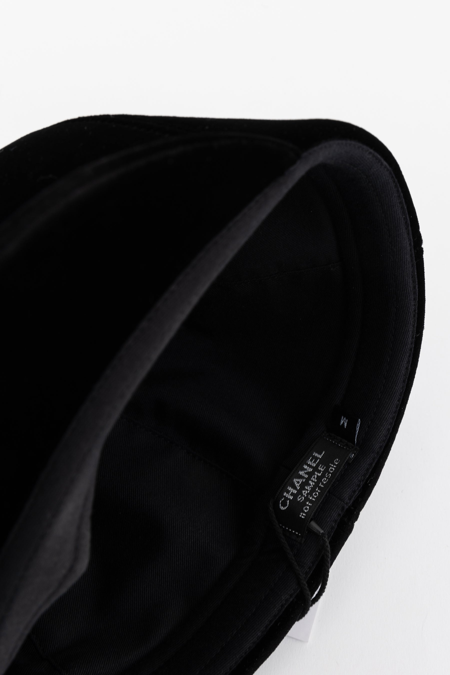 chanel-black-velvet-cc-hat-m-8f25