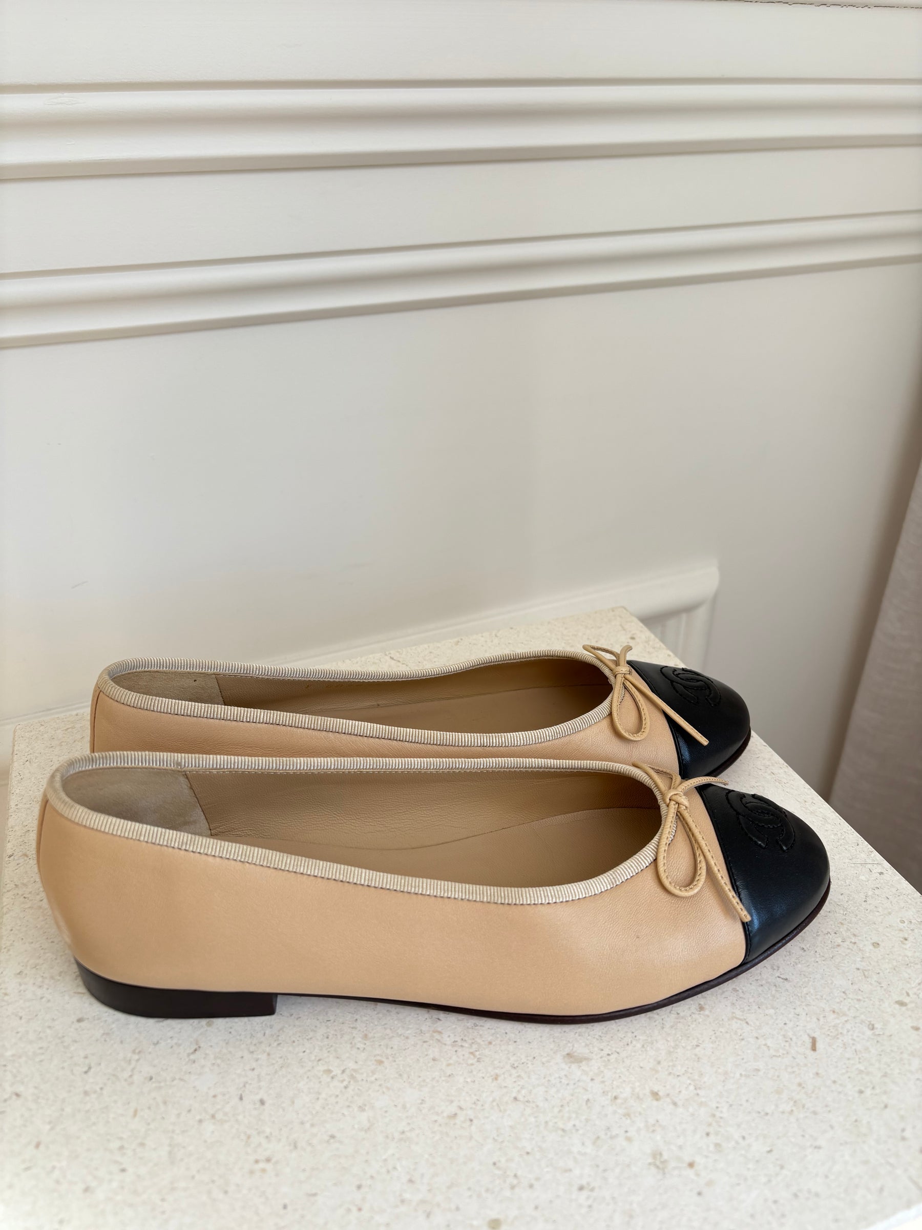 Chanel Beige and Black Leather Ballet Flats, 37.5