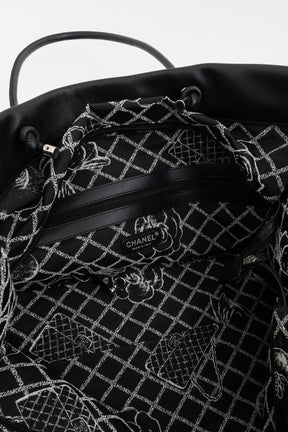 31 Rue Cambon Tote Bag