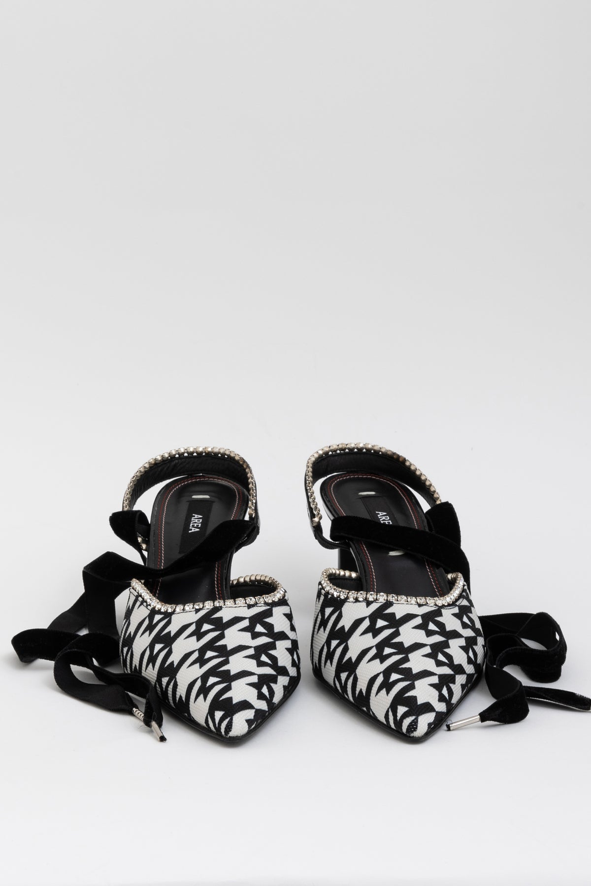 Houndstooth Crystal Pump