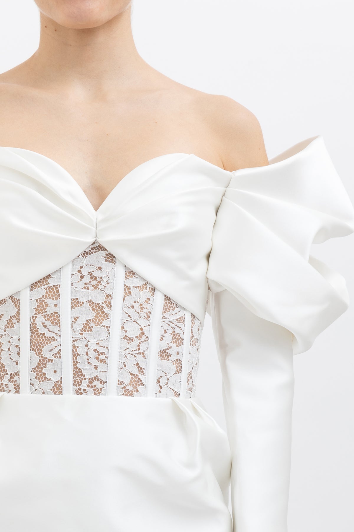 Lace Detailed Satin Off Shoulder Midi Dress
