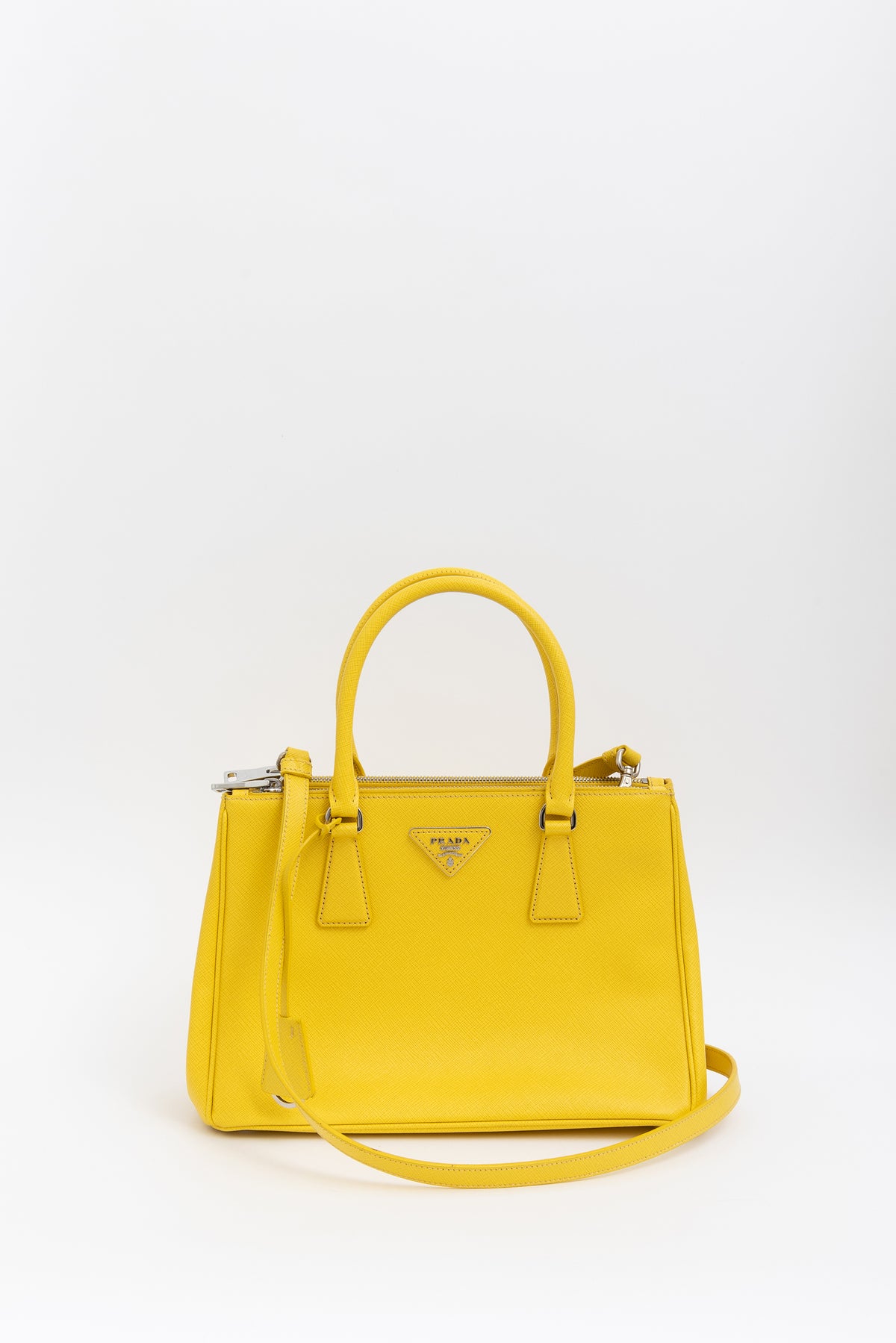Saffiano Leather Medium Galleria Bag