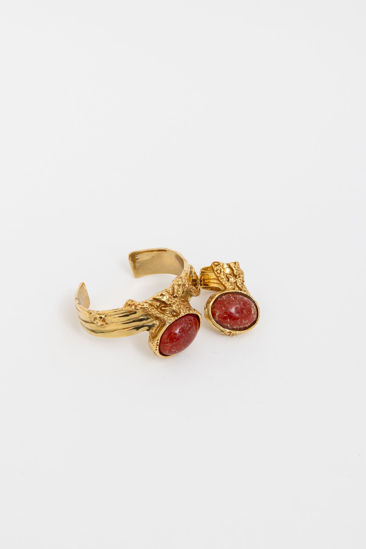 Red Cabochon Arty Ring & Bracelet Set