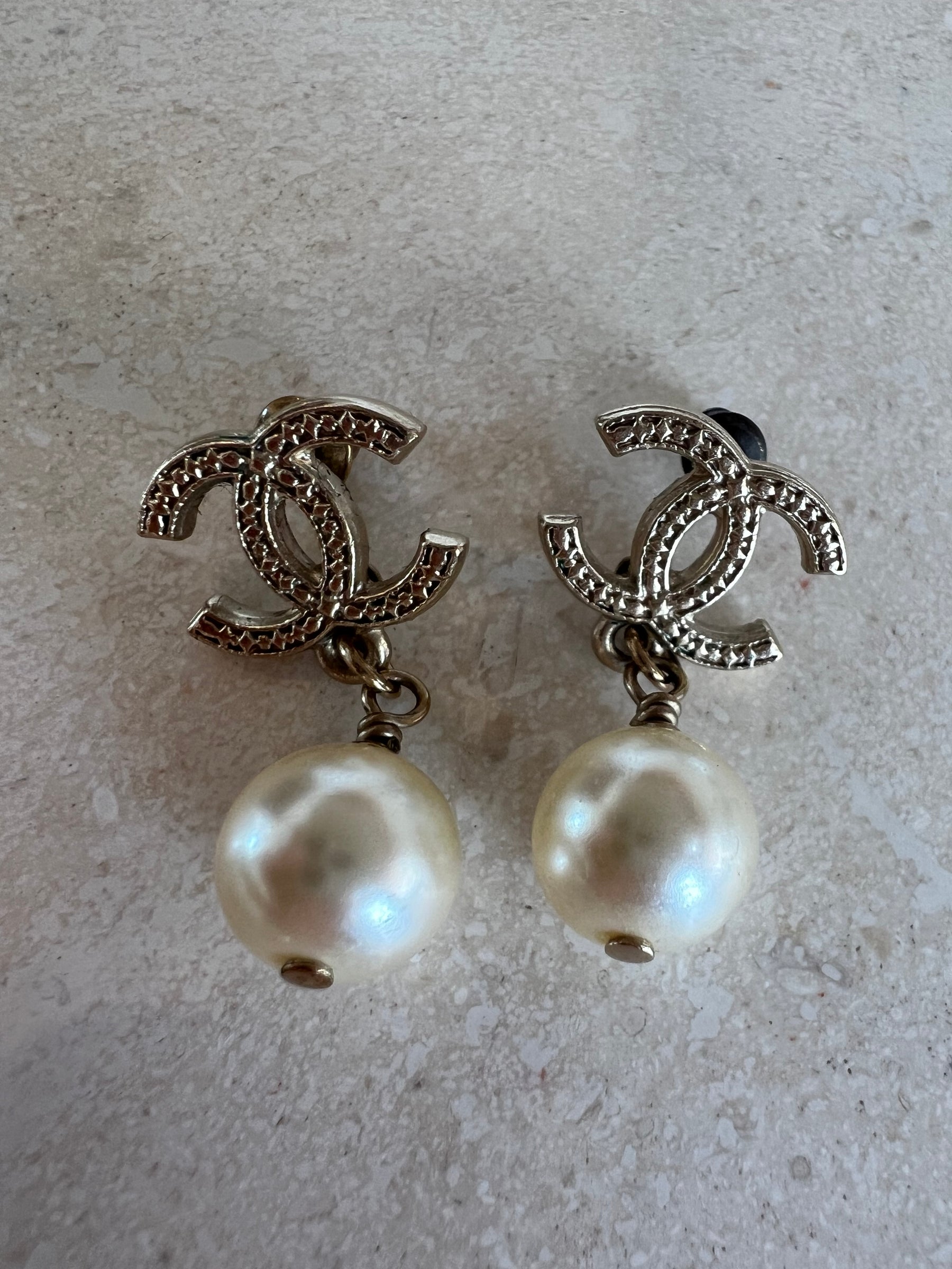 Chanel Pearl Drop Earrings Gold Tone Hardware