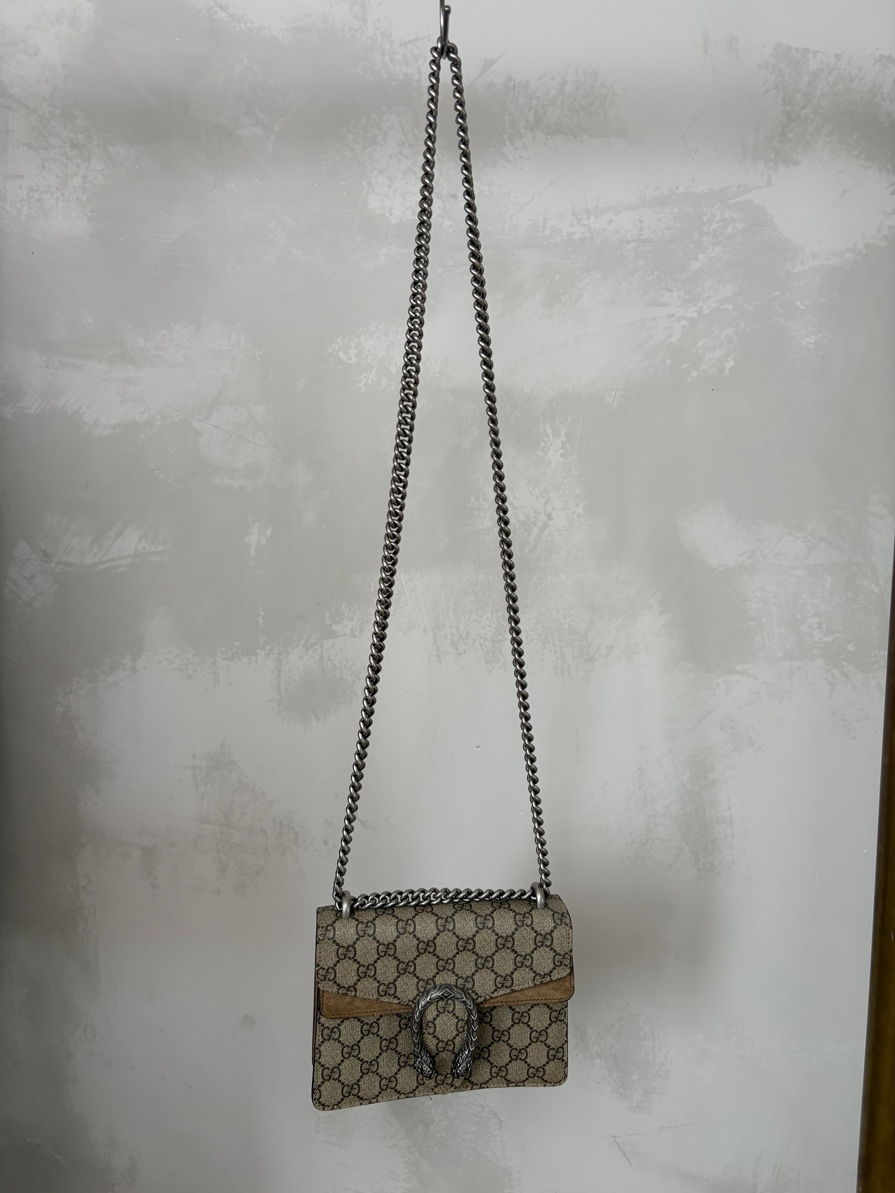 Gucci Dionysus GG Supremem Mini Bag In Beige Ebony Canvas