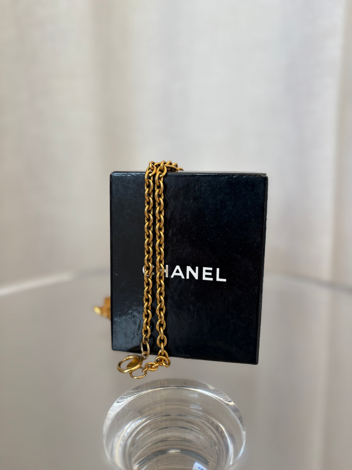 Chanel Star Pendant Necklace Gold Tone With Feaux Pearl