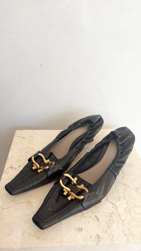 Bottega Veneta Madame Leather Pumps Black, 38