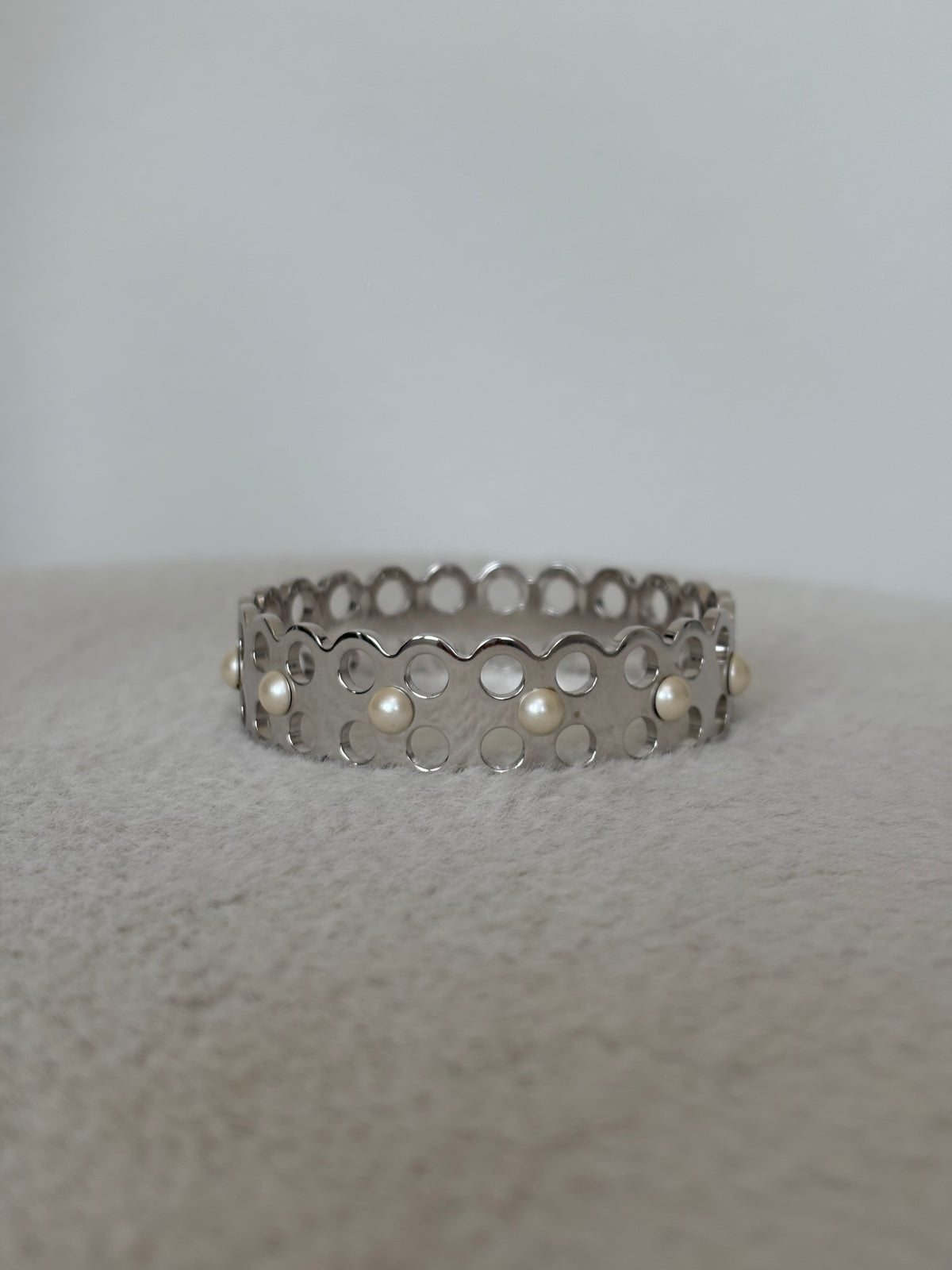 Louis Vuitton Silver Tone Bangle Pearl Embellished Bangle, S