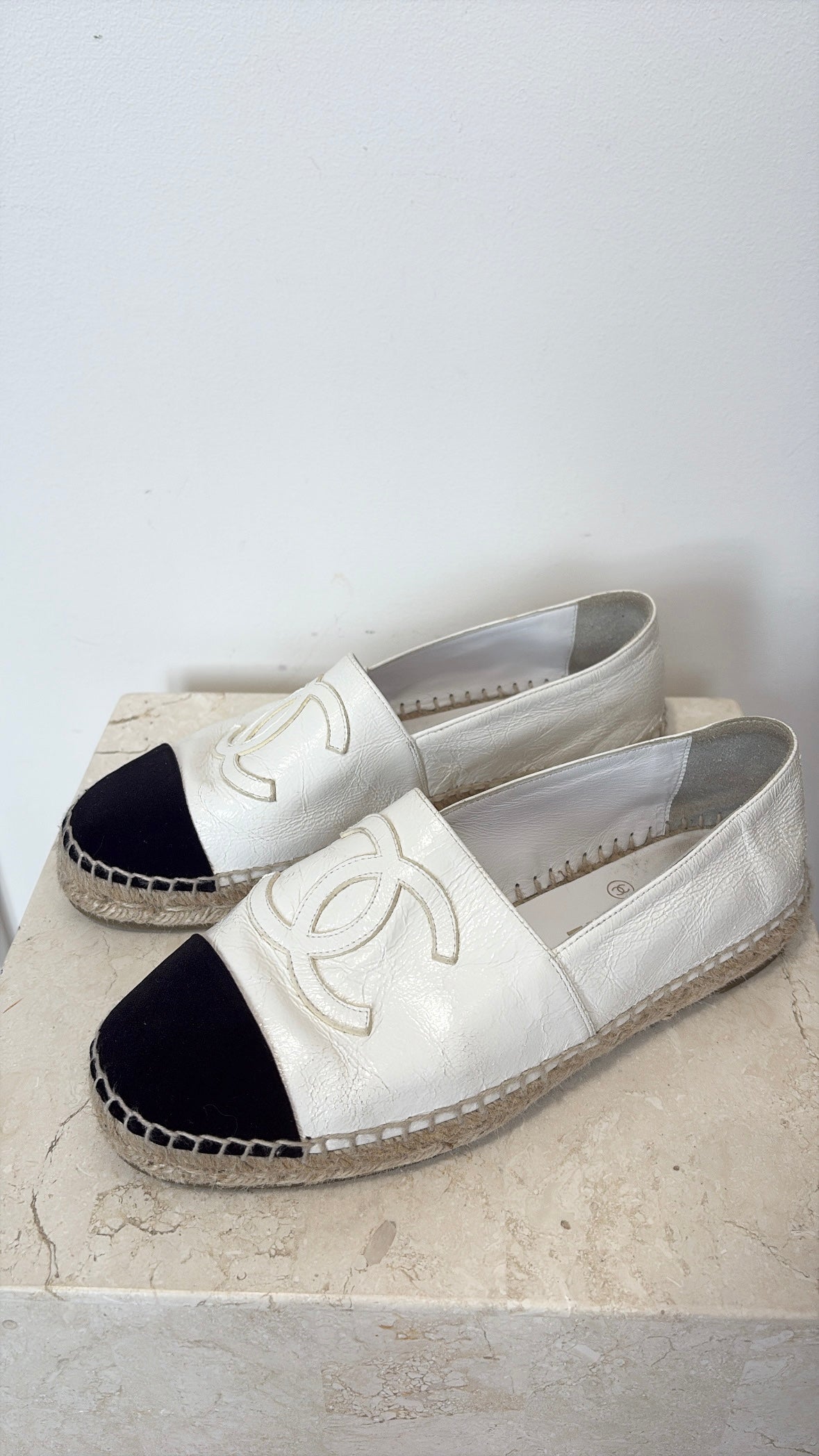 Chanel White Crinkled Patent and Black Velvet Logo Espadrilles, 38