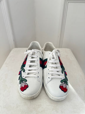 Gucci White Rose Embroidered Sneakers, 38