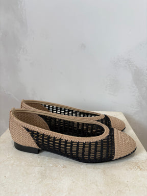 Chanel Black and Beige Crochet Ballet Flats, 35.5 C