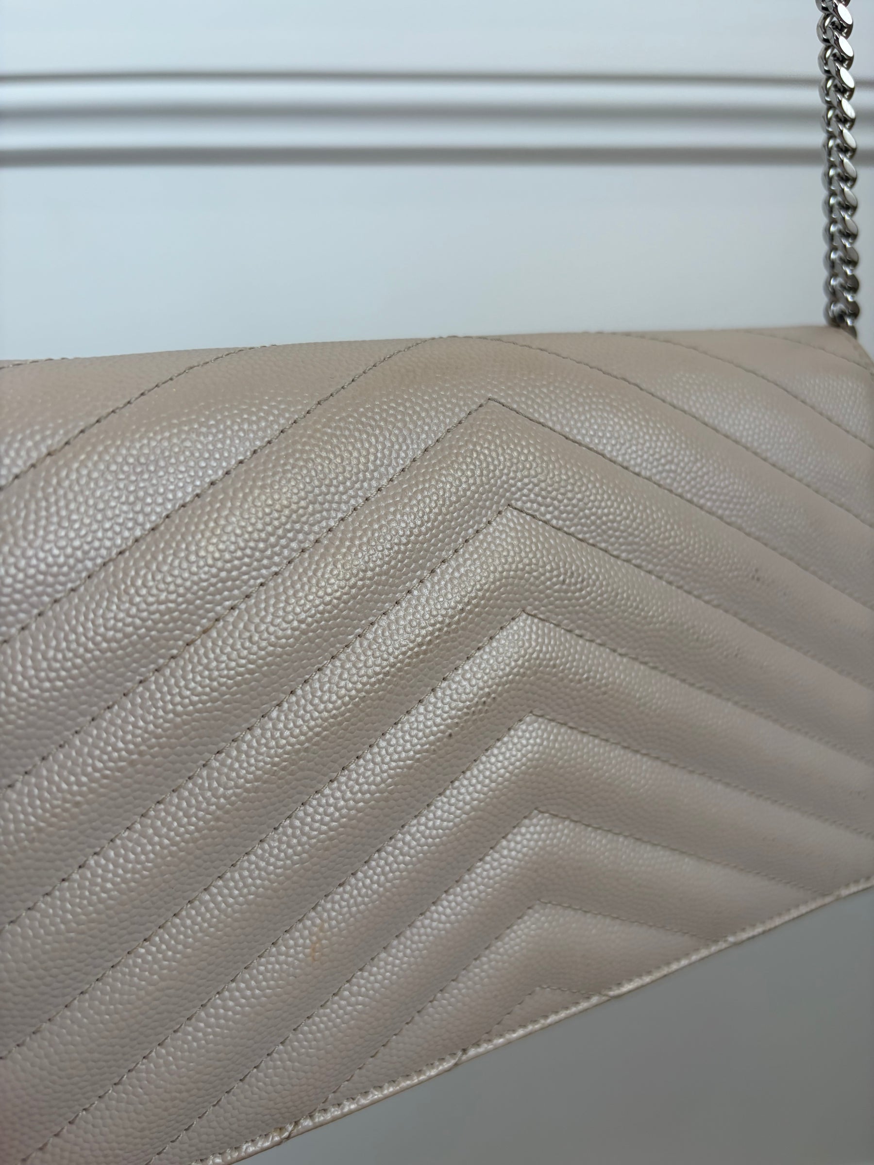 Saint Laurent Beige Grained Leather Envelope Chain Wallet