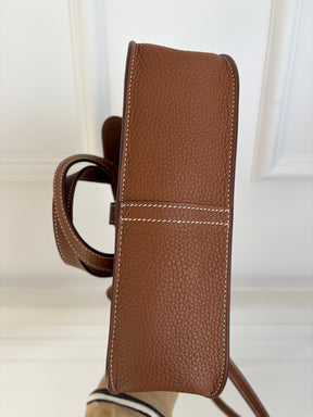 Hermès Halzan 25 in Gold Clemence Leather
