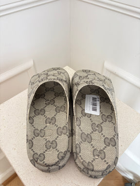 Gucci Platform Monogram Rubber Slides, 39