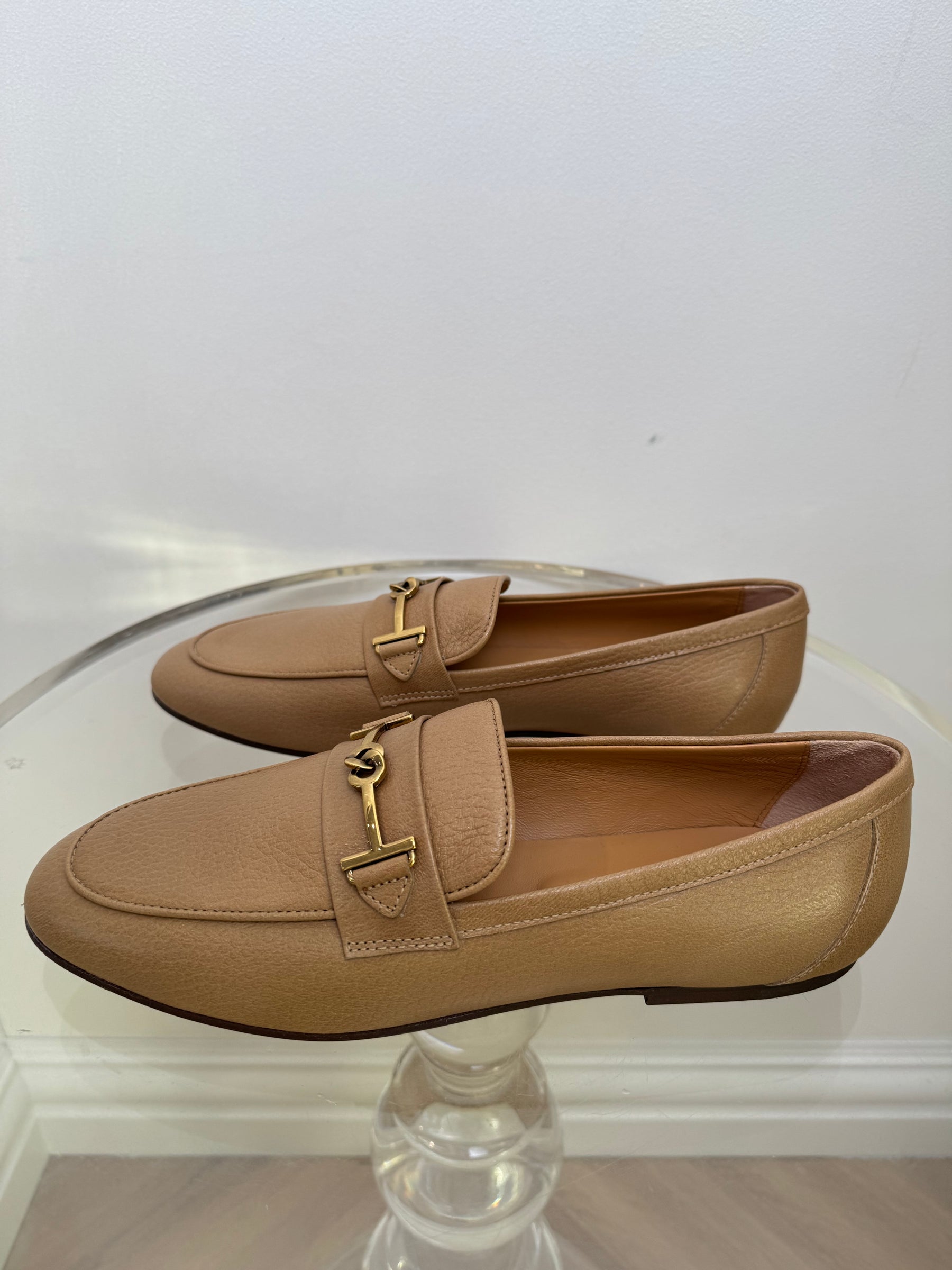 Tod's Beige Leather T Loafer, 40