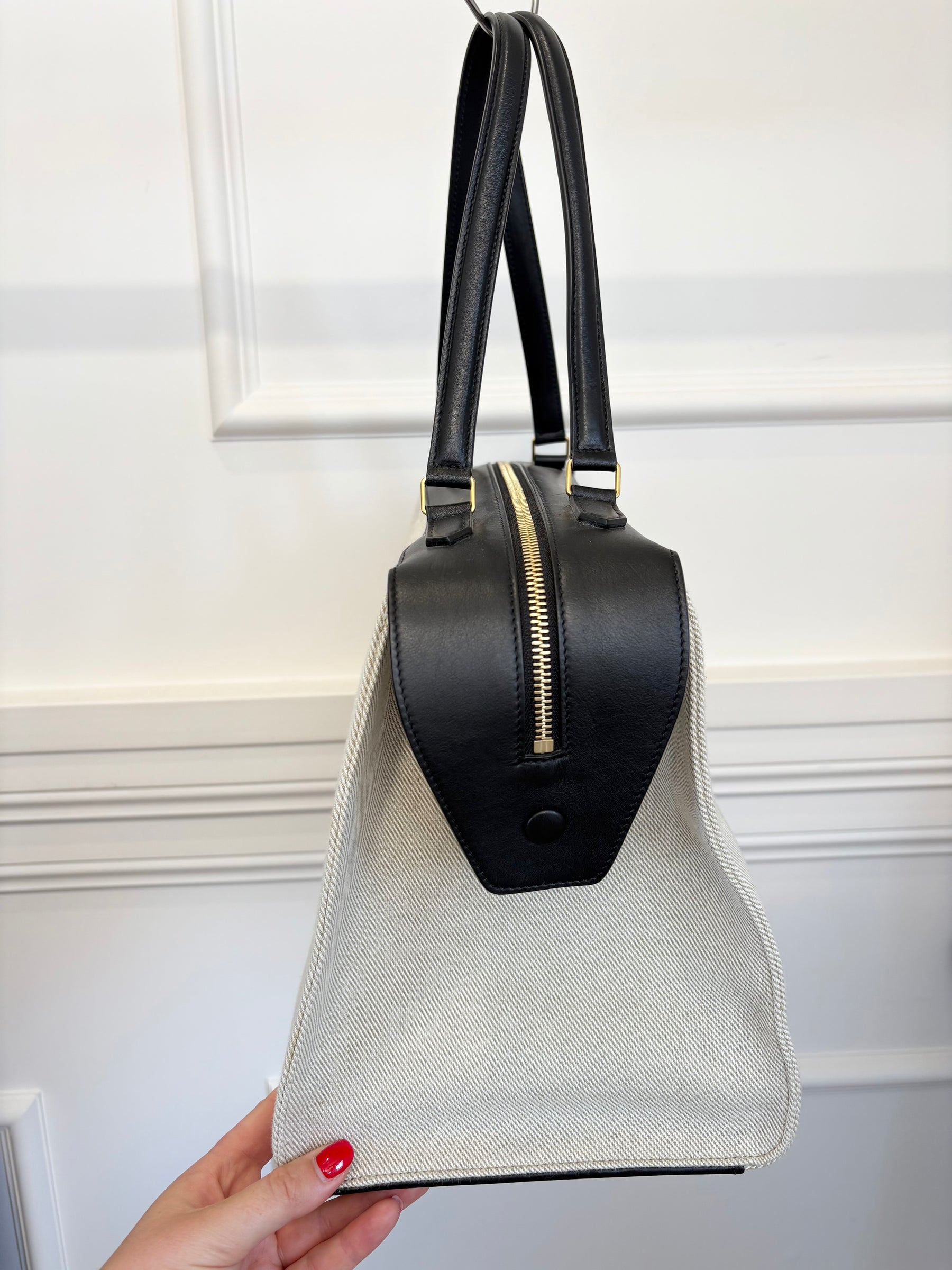 Celine Natural and Black Leather Ring Top Handle Bag