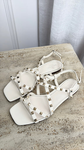 Valentino Garavani Rockstud Sandals In Light Ivory, 38.5