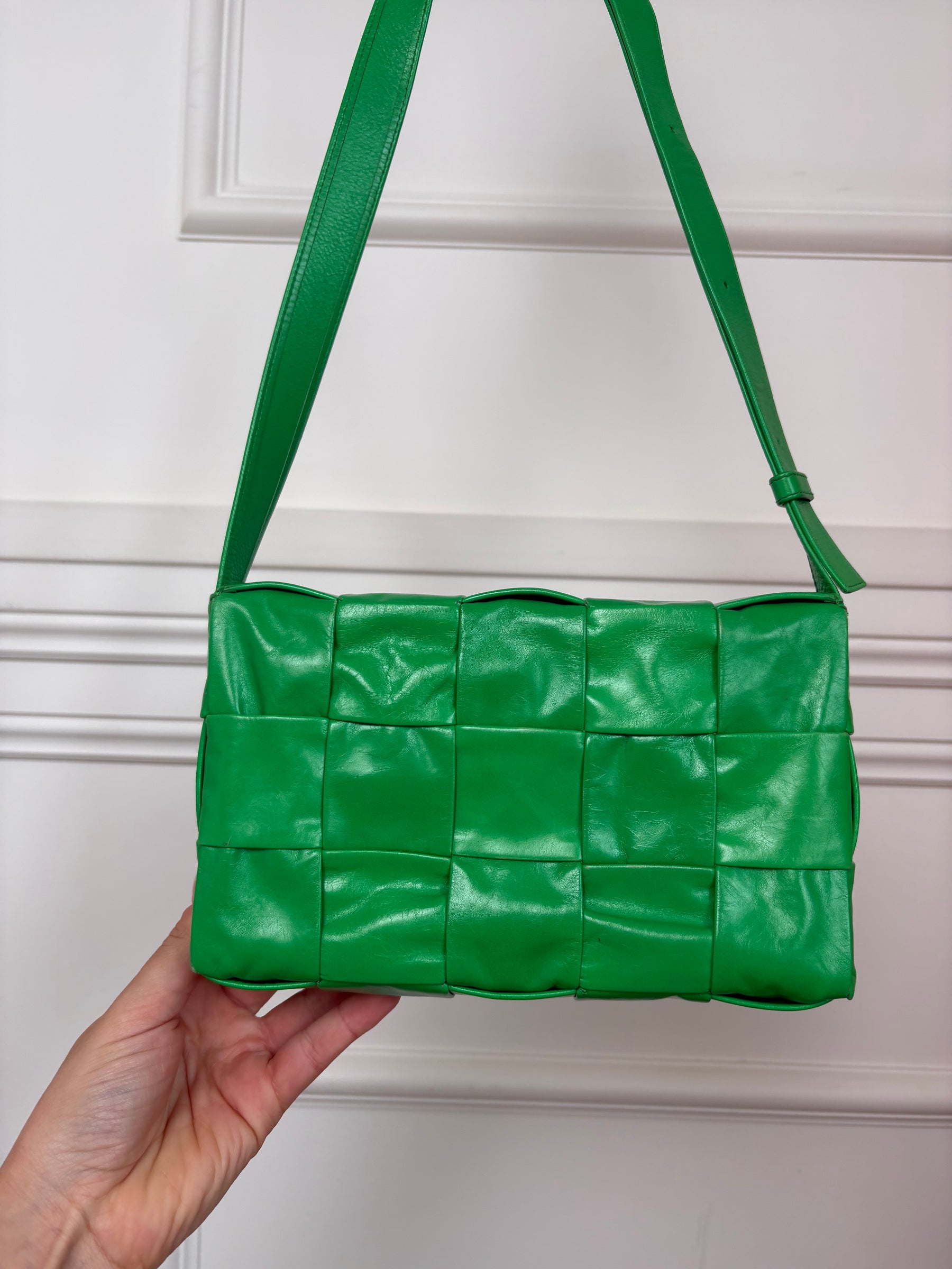 Bottega Veneta Parakeet Green Intrecciato Leather Cassette Bag