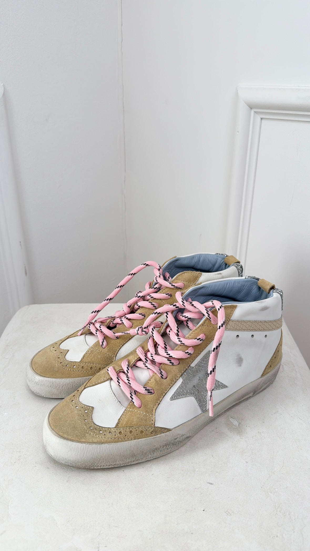 Golden Goose White Leather and Tan Suede Mid Star Sneakers, 39