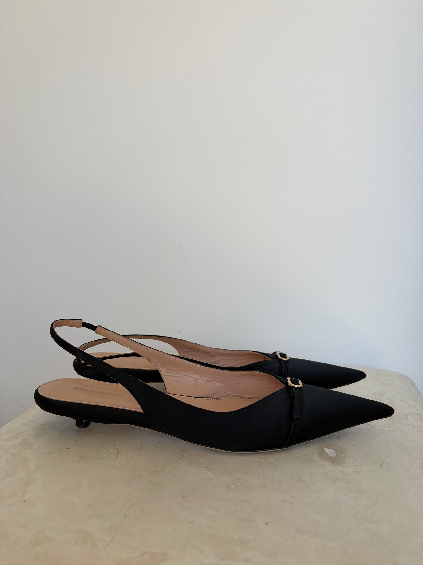 Scanlan Theodore Black Satin Kitten Heel Slingbacks, 40