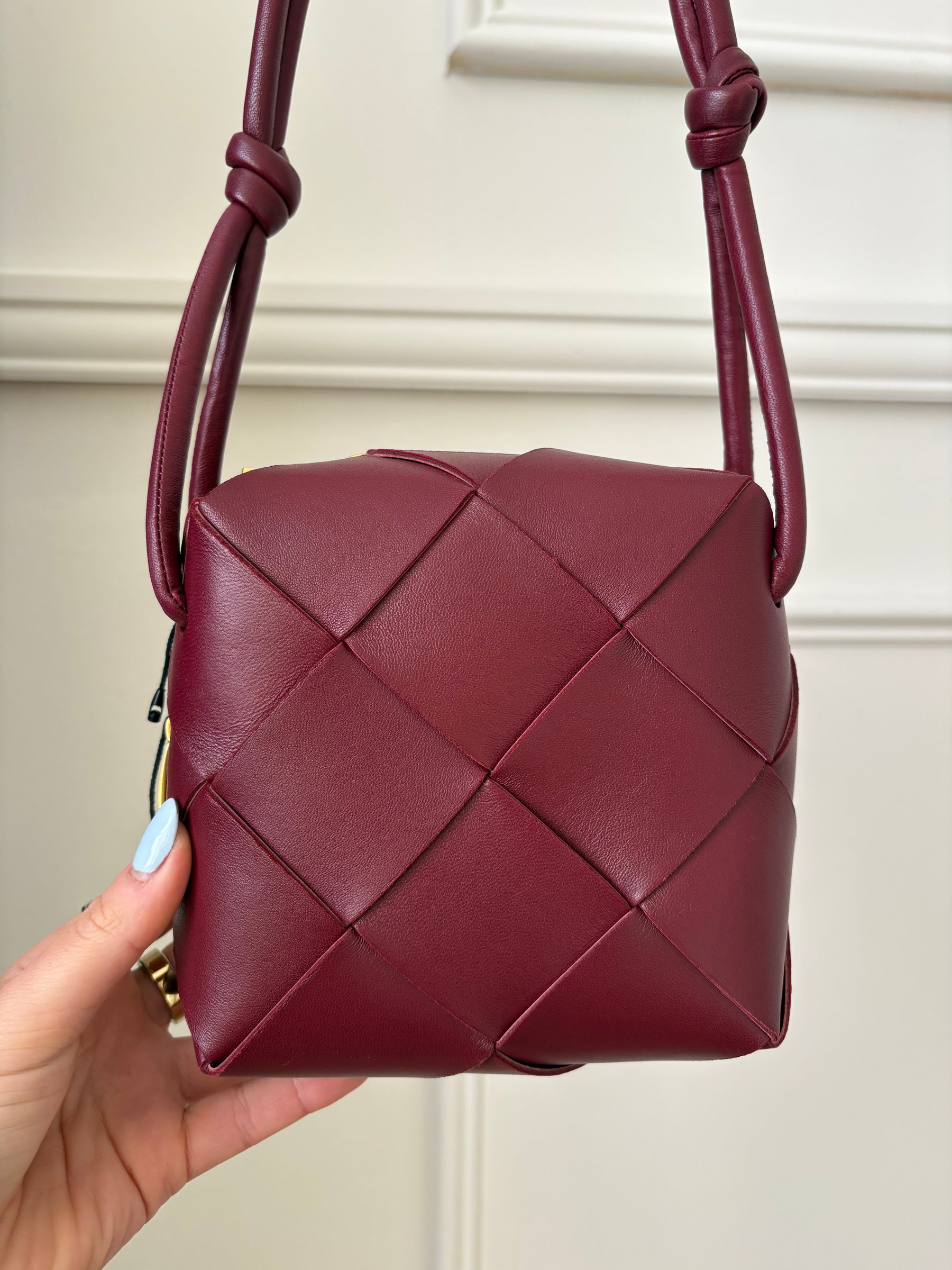 Bottega Veneta Maxi Intrecciato Mini Cassette Camera Bag In Merlot