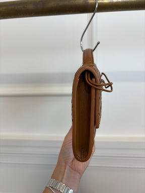 Bottega Veneta Tan Intrecciato Leather Andiamo Clutch